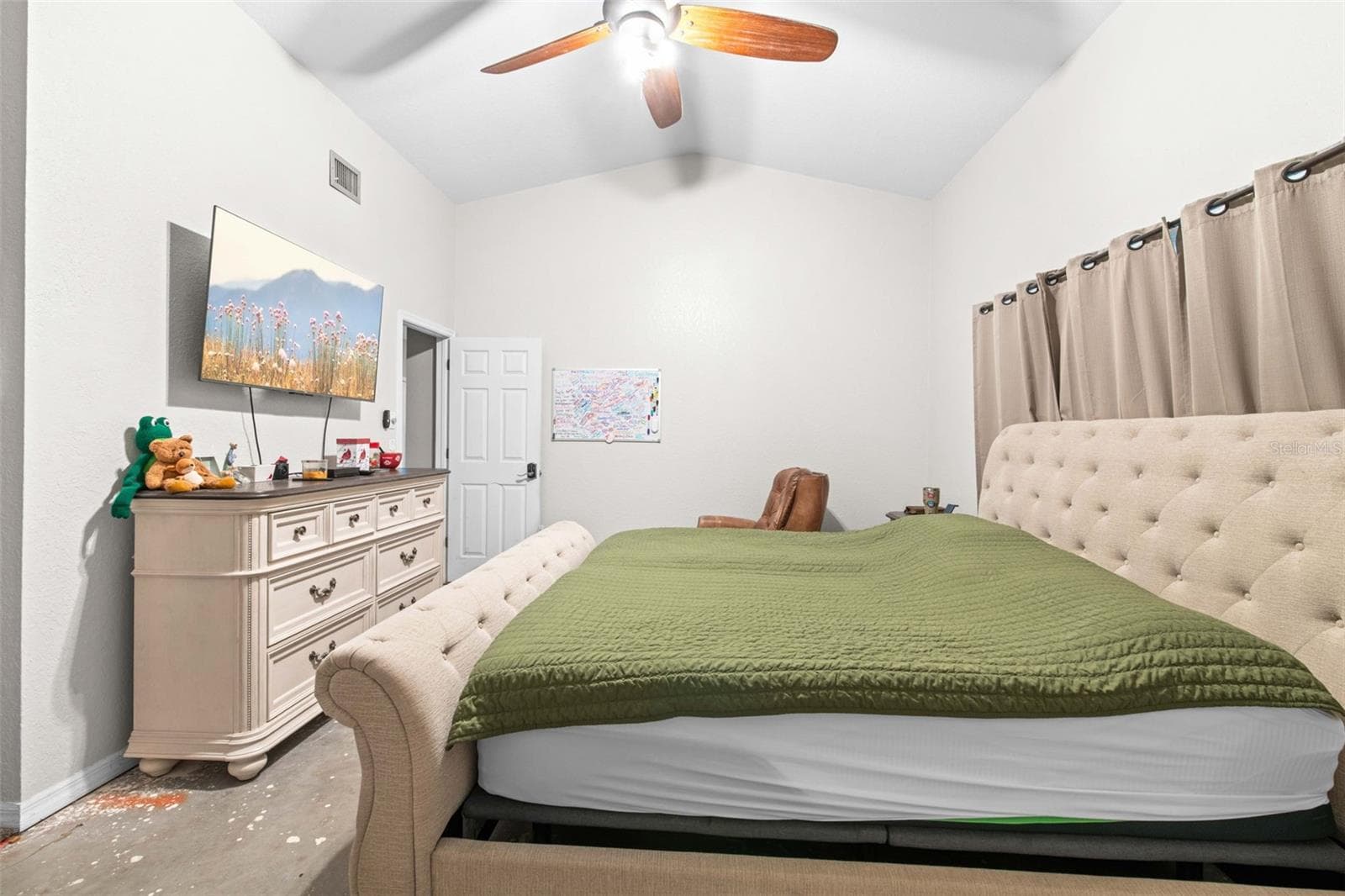 Single Family Residence at 201 SUNSET DR, BROOKSVILLE, photo 20 of 53