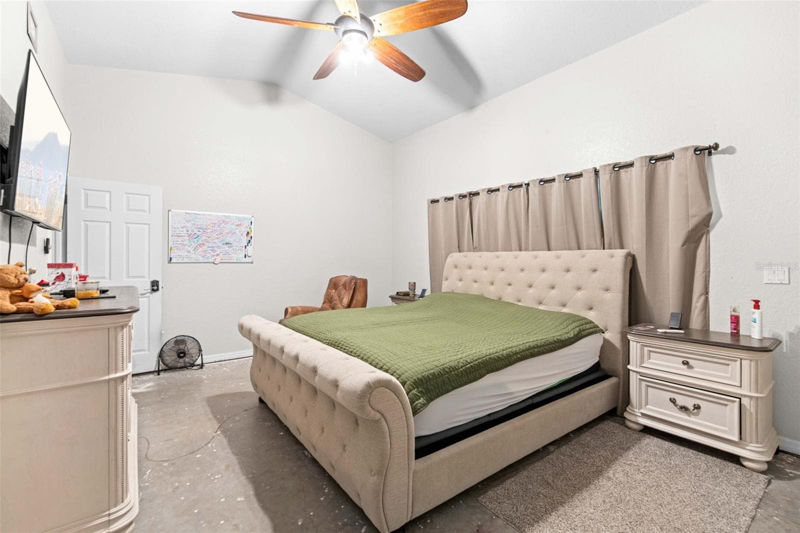 Single Family Residence at 201 SUNSET DR, BROOKSVILLE, photo 22 of 53
