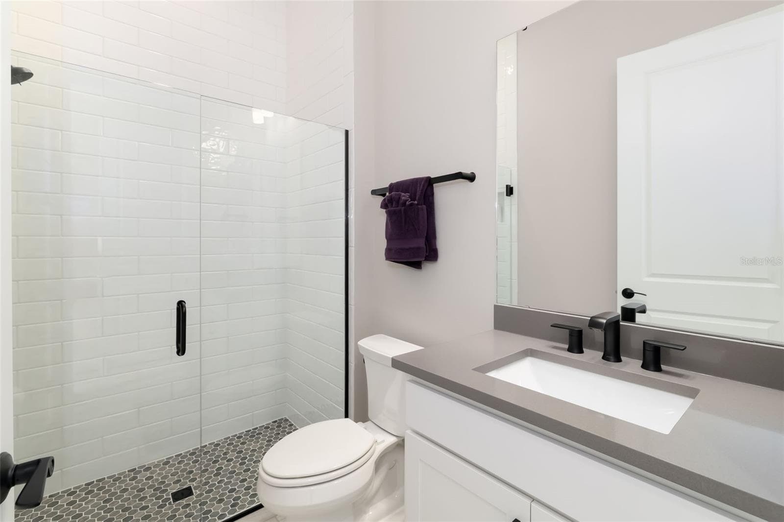 Guest bath - 9012 BARRIER COAST TRL, PARRISH