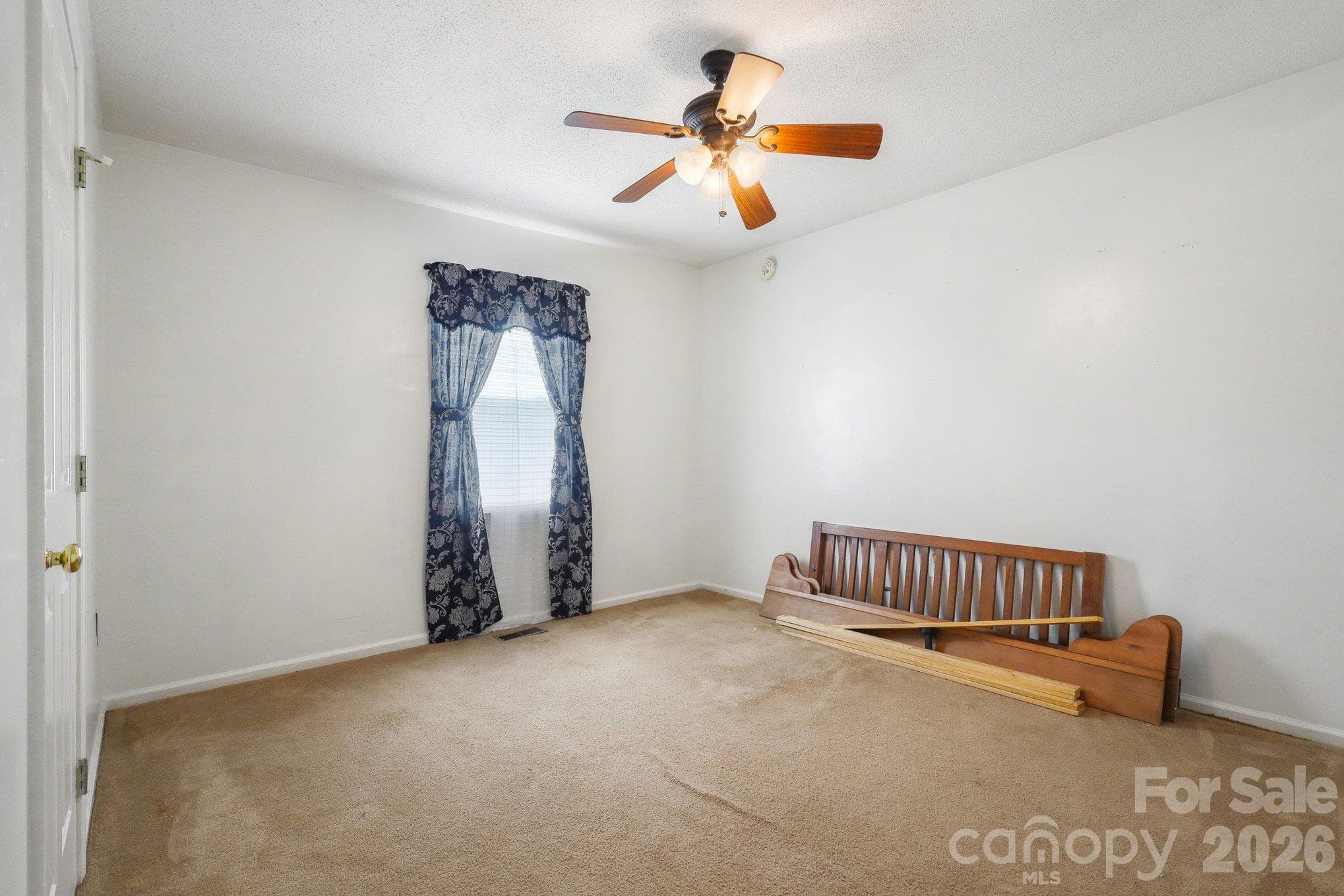 Single Family Residence at 938 Lyndsey Brooke Court, Lincolnton, photo 6 of 11
