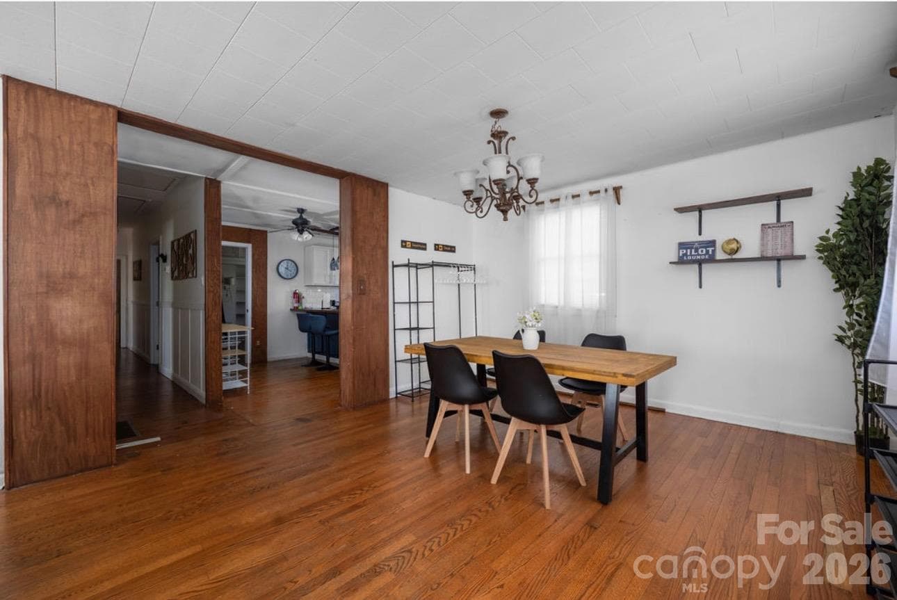 Single Family Residence at 387 Woodlawn Street, Cramerton, photo 7 of 29