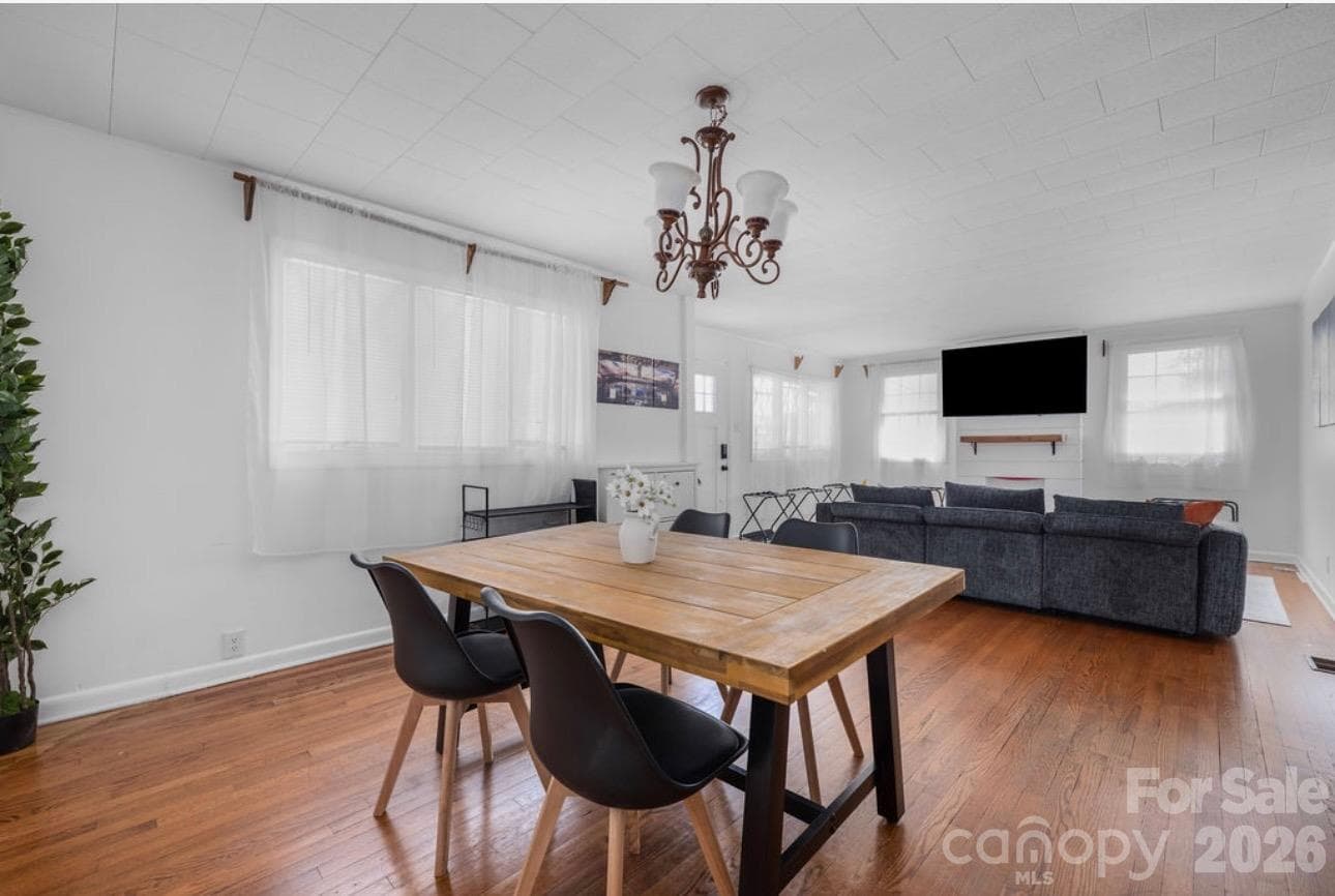 Single Family Residence at 387 Woodlawn Street, Cramerton, photo 8 of 29