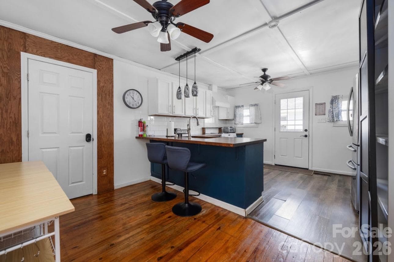 Single Family Residence at 387 Woodlawn Street, Cramerton, photo 9 of 29