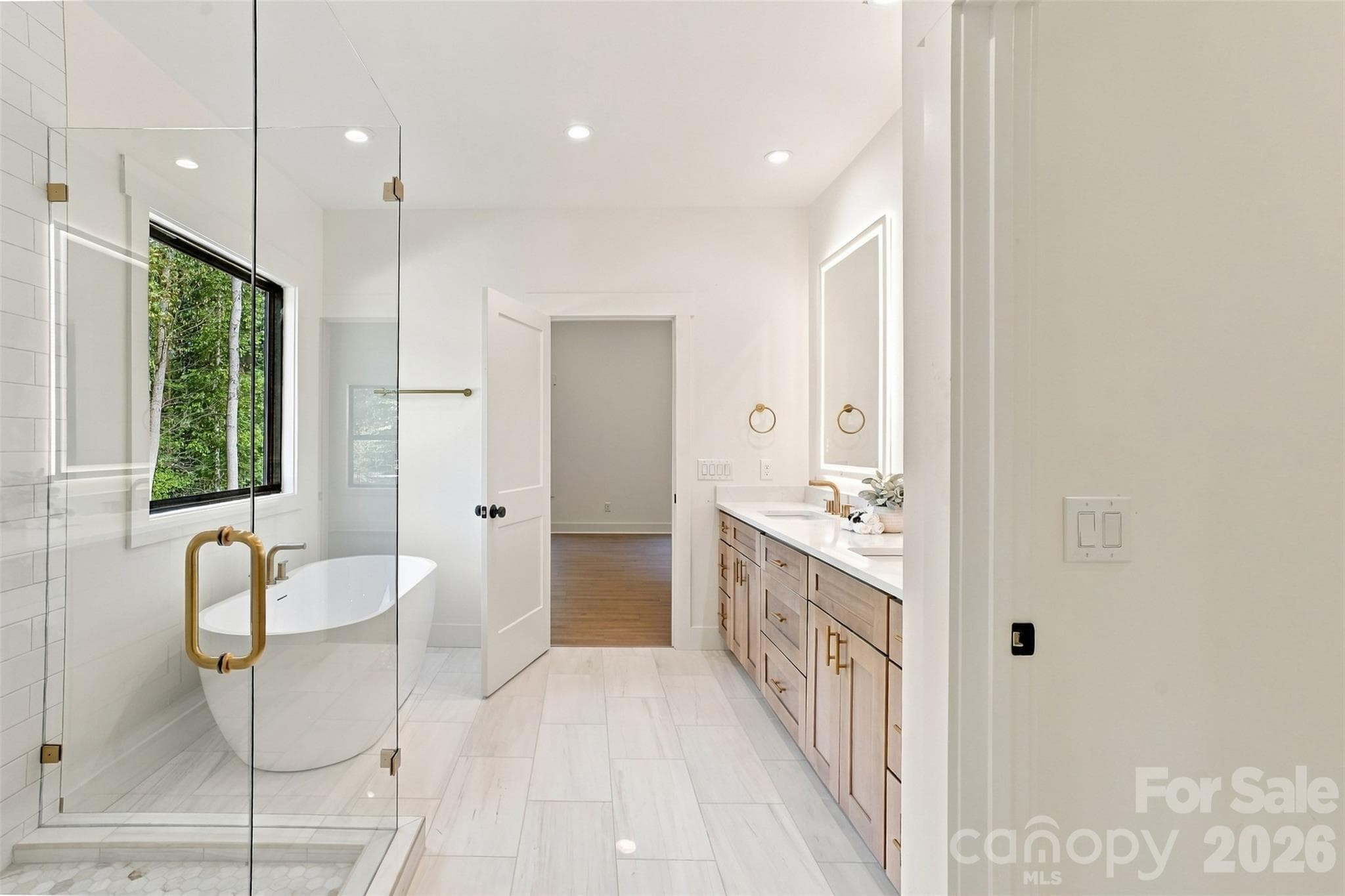Glass Enclosure - 219 Barra Drive, Waxhaw