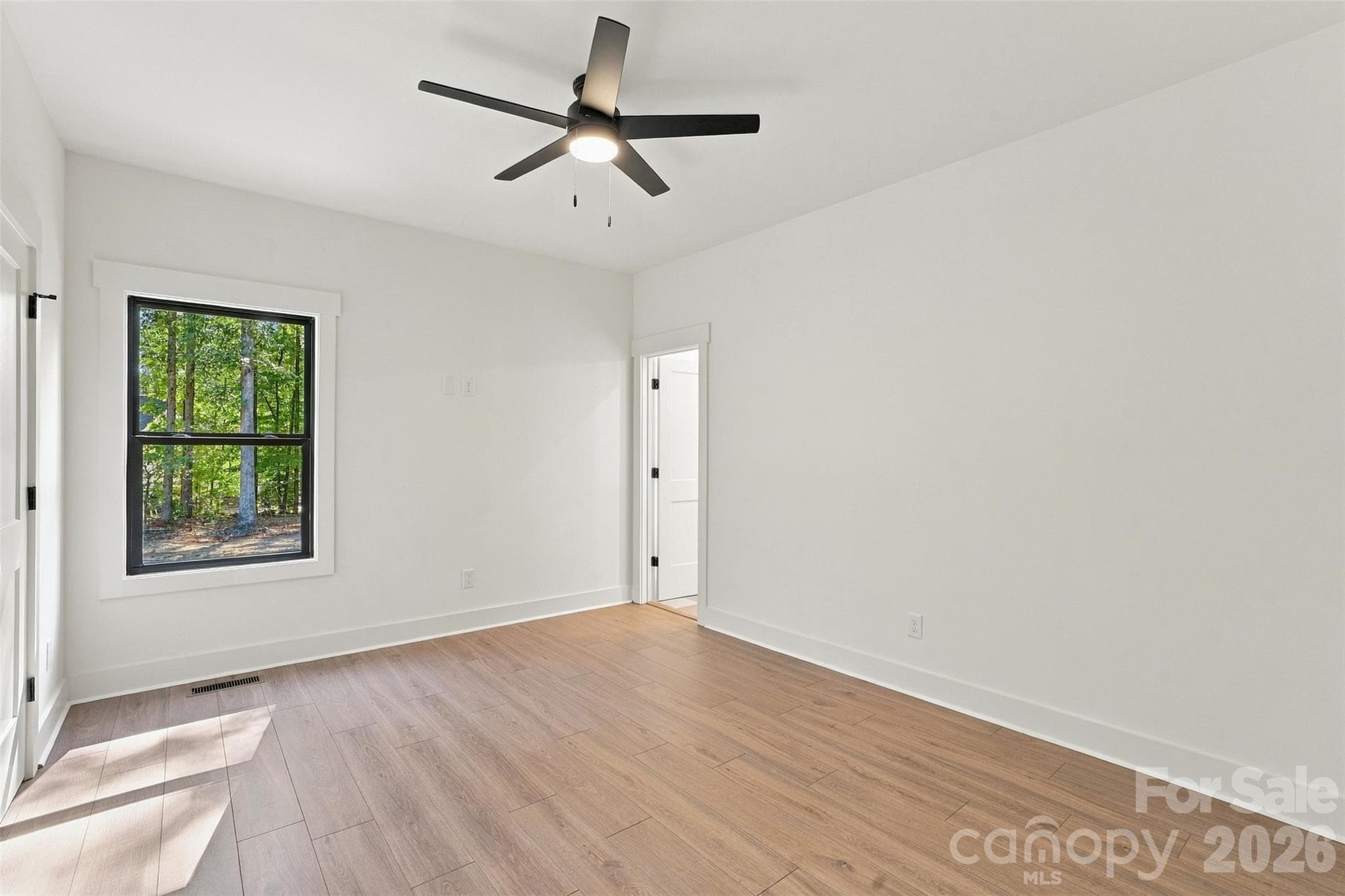 Guest Room - 219 Barra Drive, Waxhaw
