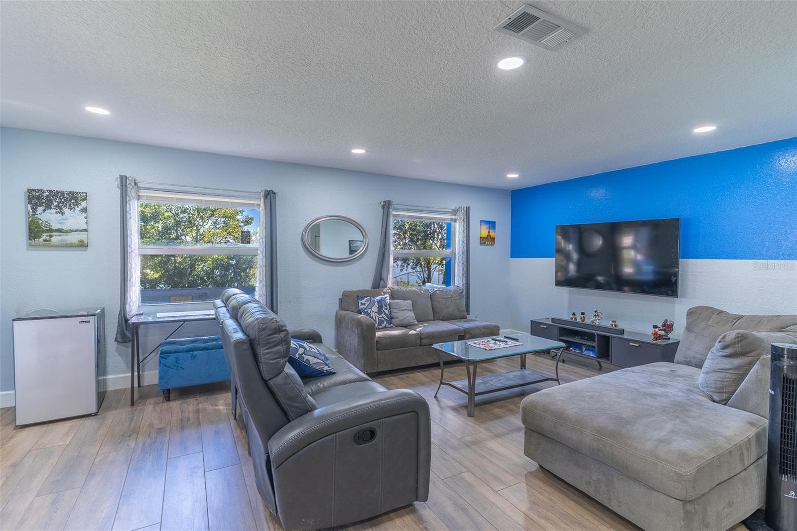 Single Family Residence at 2743 GRANDOLA DR, ORLANDO, photo 4 of 35