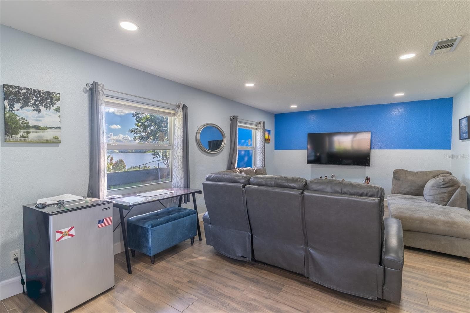 Single Family Residence at 2743 GRANDOLA DR, ORLANDO, photo 6 of 35