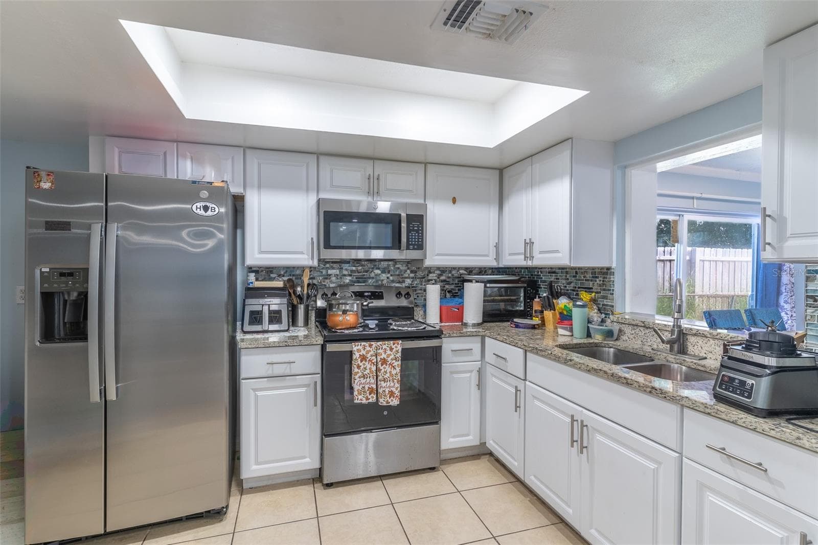 Single Family Residence at 2743 GRANDOLA DR, ORLANDO, photo 13 of 35