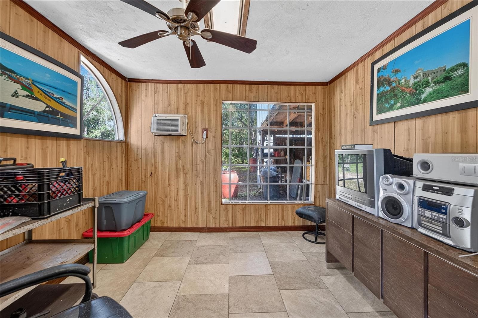 "Man Cave" inside the first shop/barn - 0 OLCOTT DR, WESLEY CHAPEL