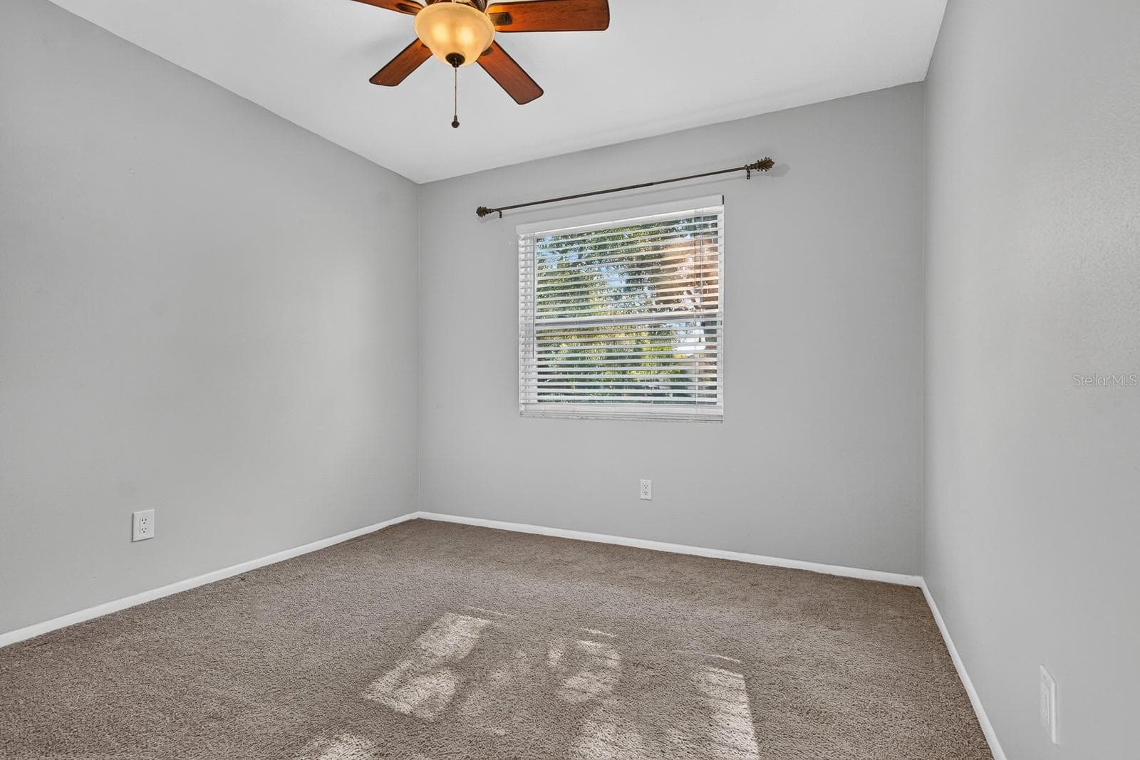 Single Family Residence at 120 ORANGE AVE N, ST PETERSBURG, photo 25 of 44