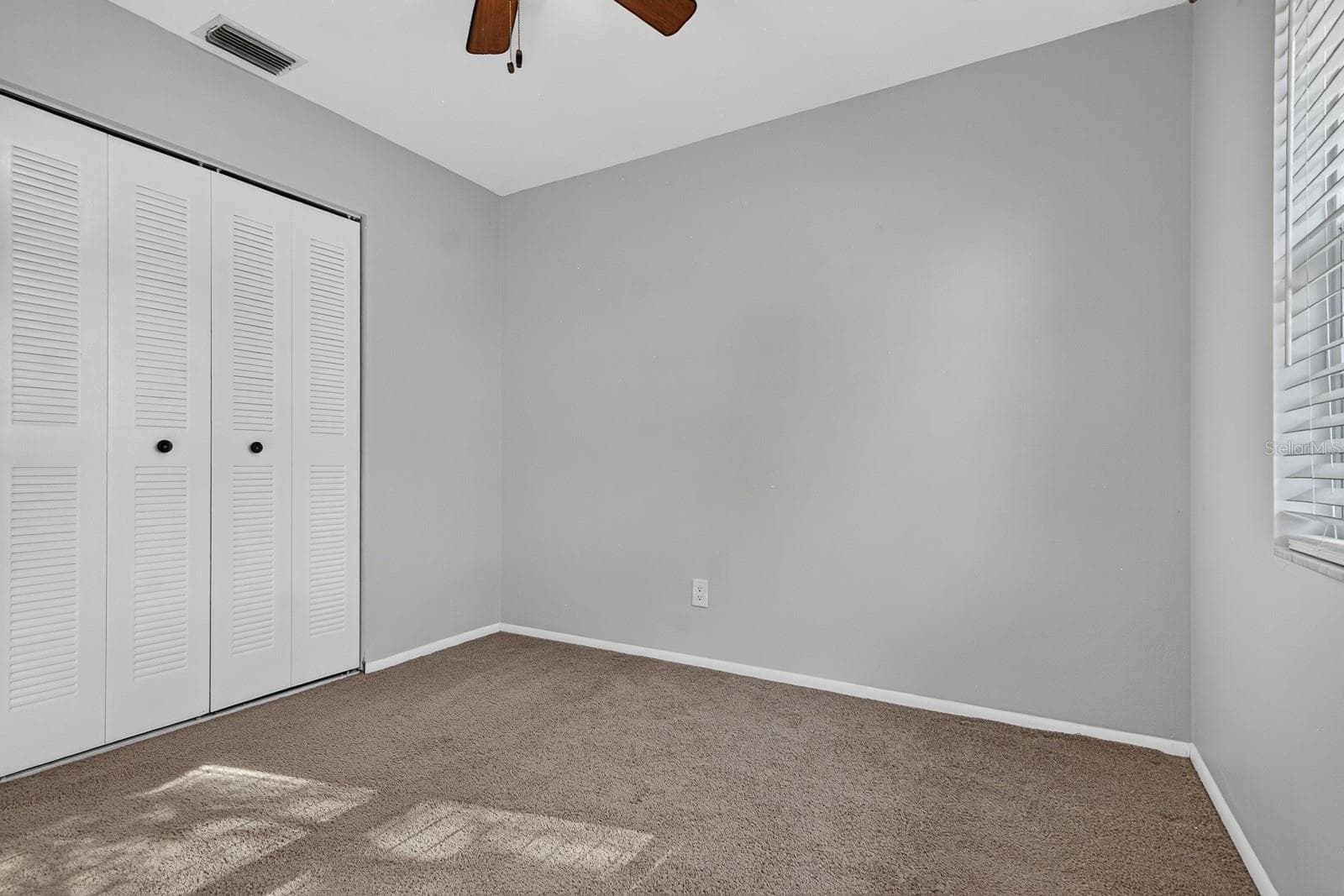 Single Family Residence at 120 ORANGE AVE N, ST PETERSBURG, photo 26 of 44