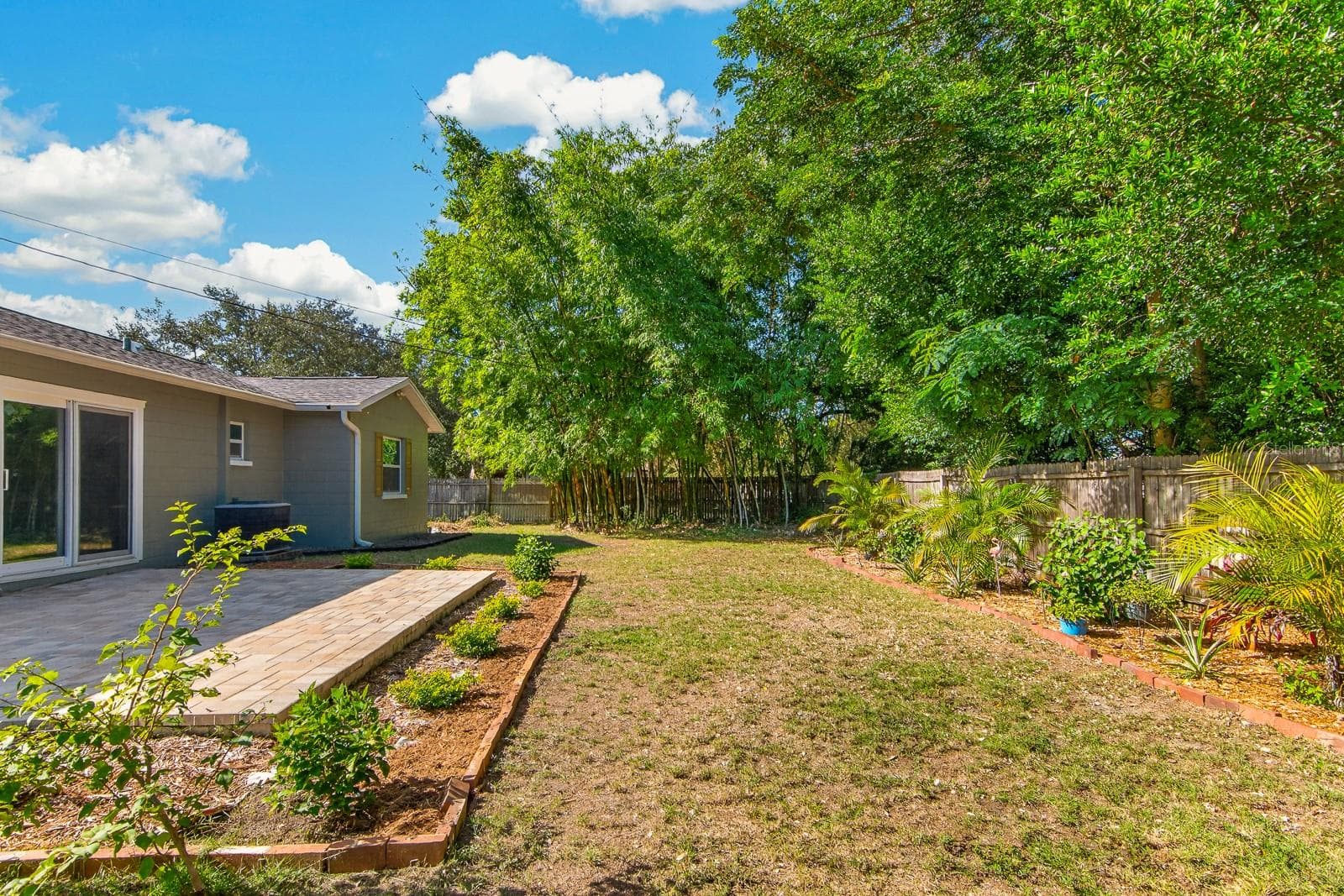Single Family Residence at 120 ORANGE AVE N, ST PETERSBURG, photo 37 of 44