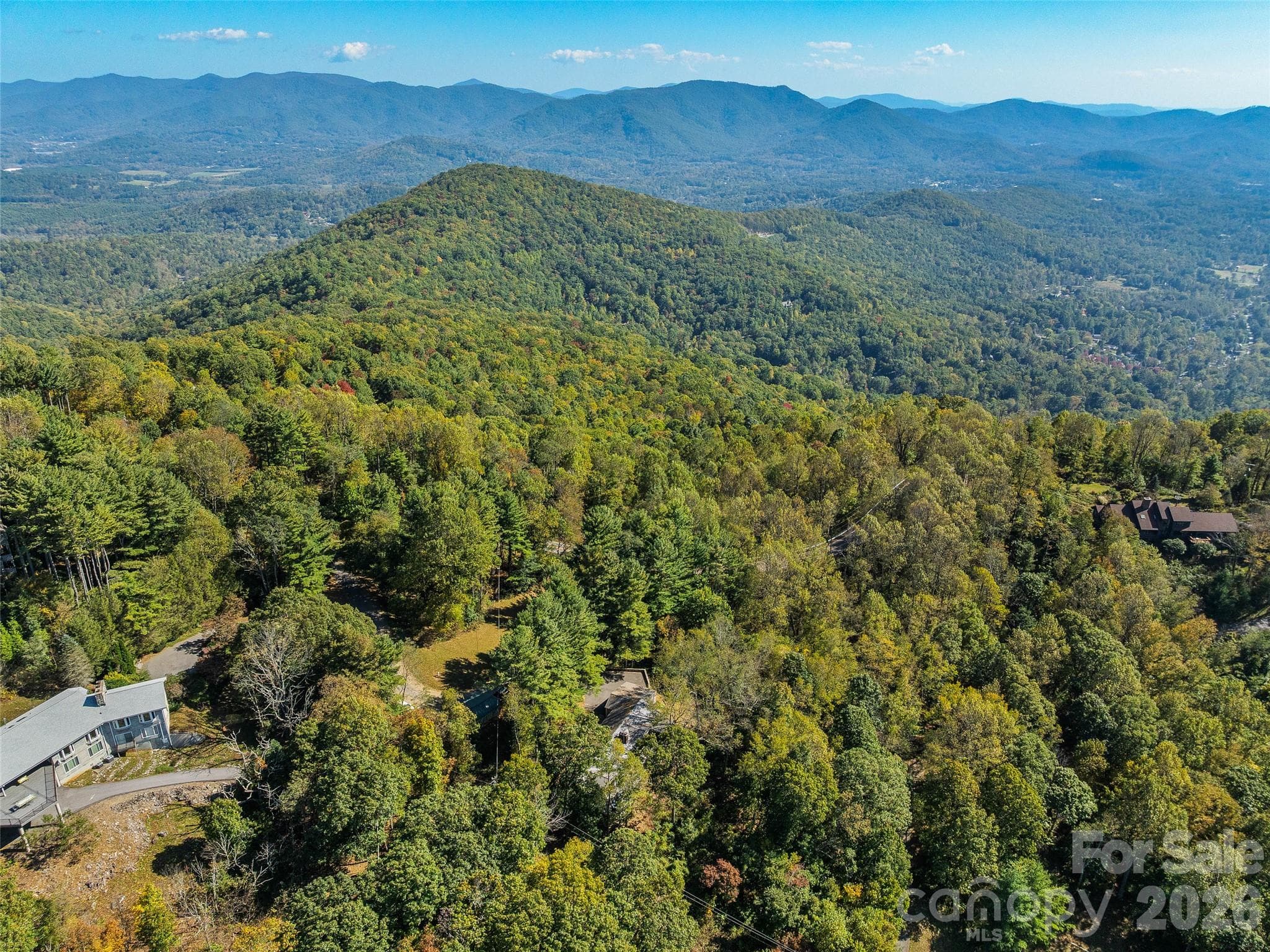 Mountain views from this home that never stop - 21 Peach Knob Drive, Asheville