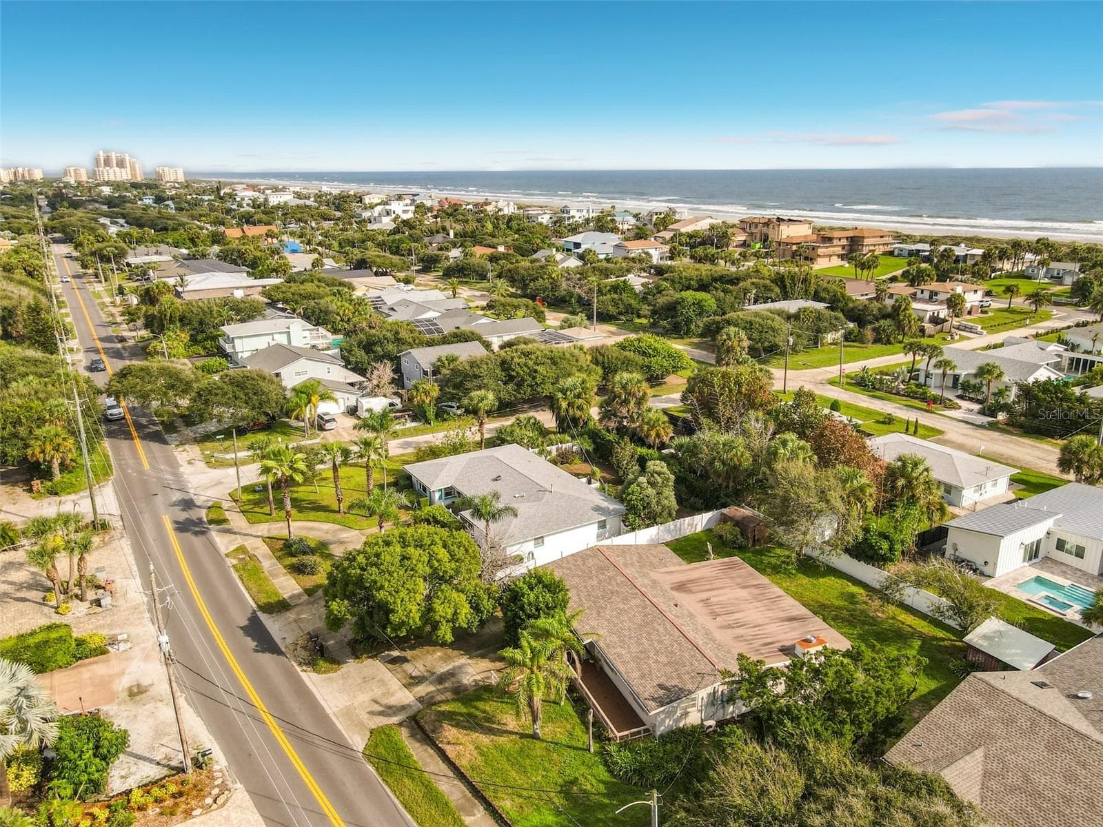 Single Family Residence at 1211 N PENINSULA AVE, NEW SMYRNA BEACH, photo 6 of 16