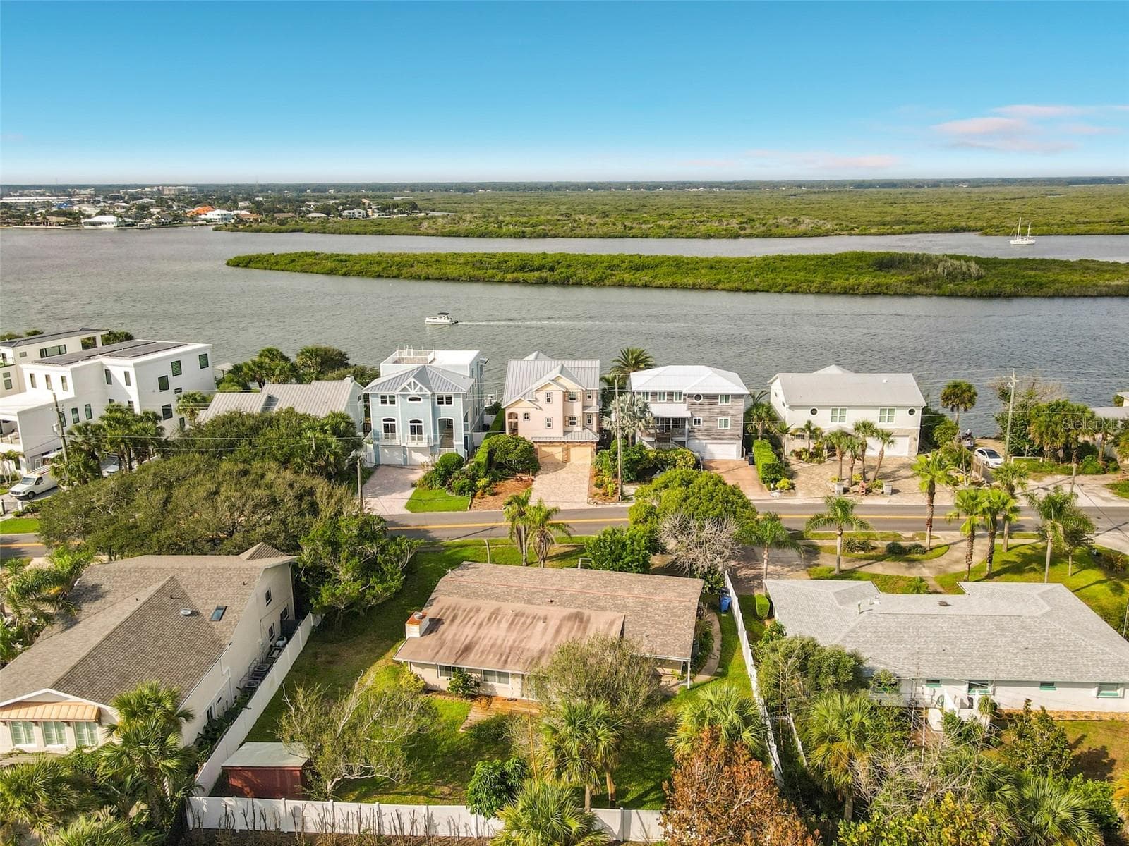 Single Family Residence at 1211 N PENINSULA AVE, NEW SMYRNA BEACH, photo 15 of 16