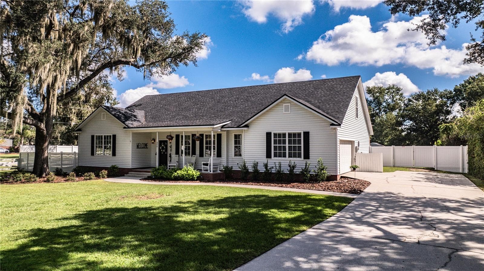 Single Family Residence at 6206 FORESTWOOD DR W, LAKELAND, photo 6 of 42