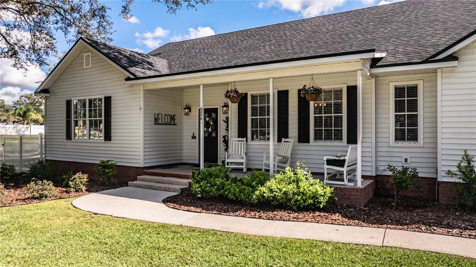 Single Family Residence at 6206 FORESTWOOD DR W, LAKELAND, photo 7 of 42