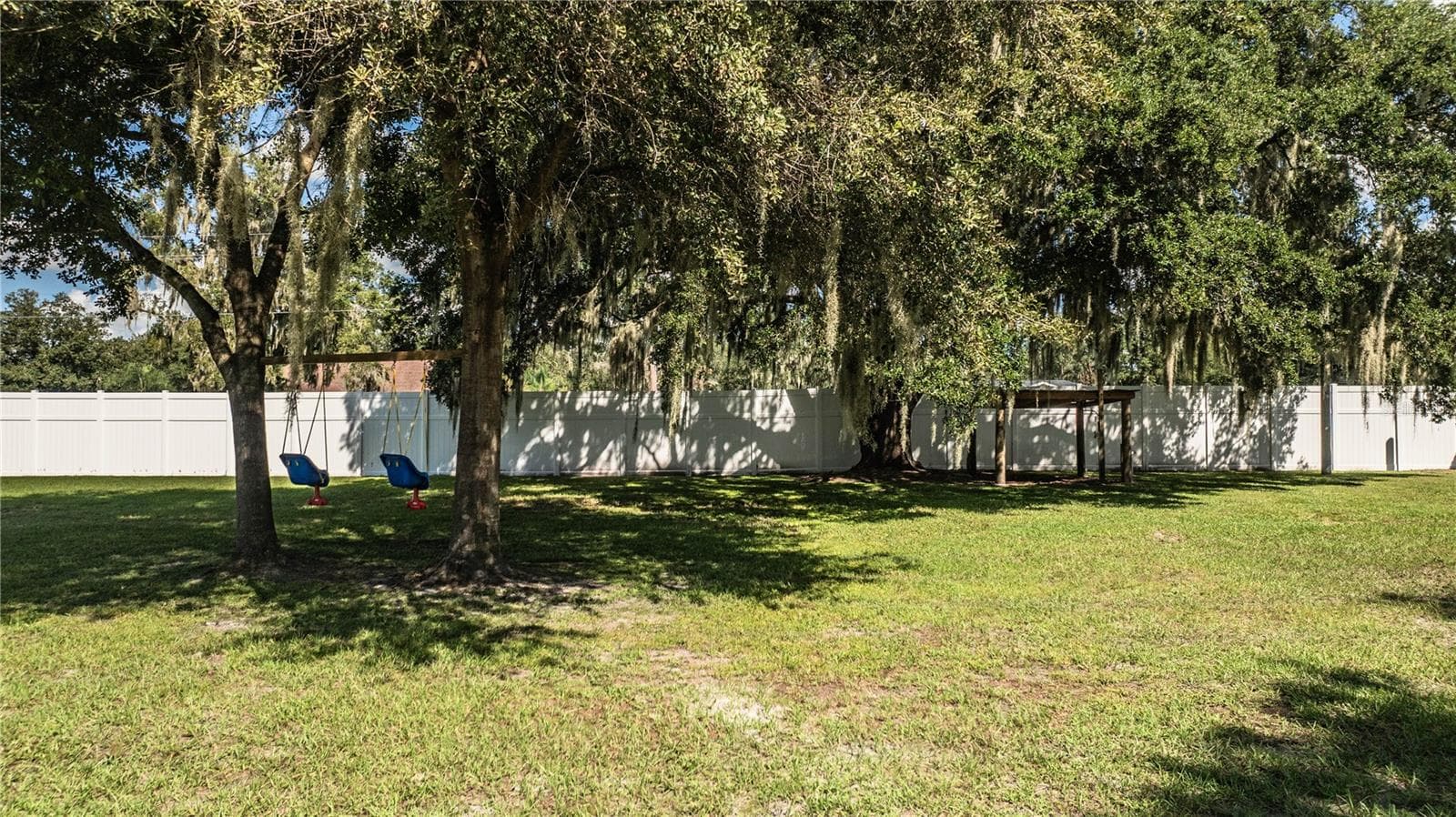 Single Family Residence at 6206 FORESTWOOD DR W, LAKELAND, photo 38 of 42