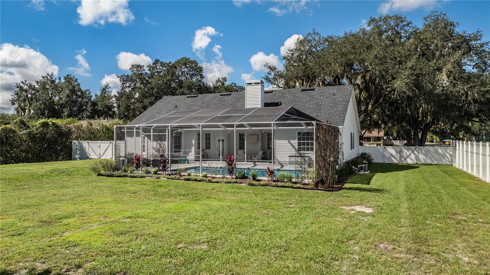 Single Family Residence at 6206 FORESTWOOD DR W, LAKELAND, photo 39 of 42