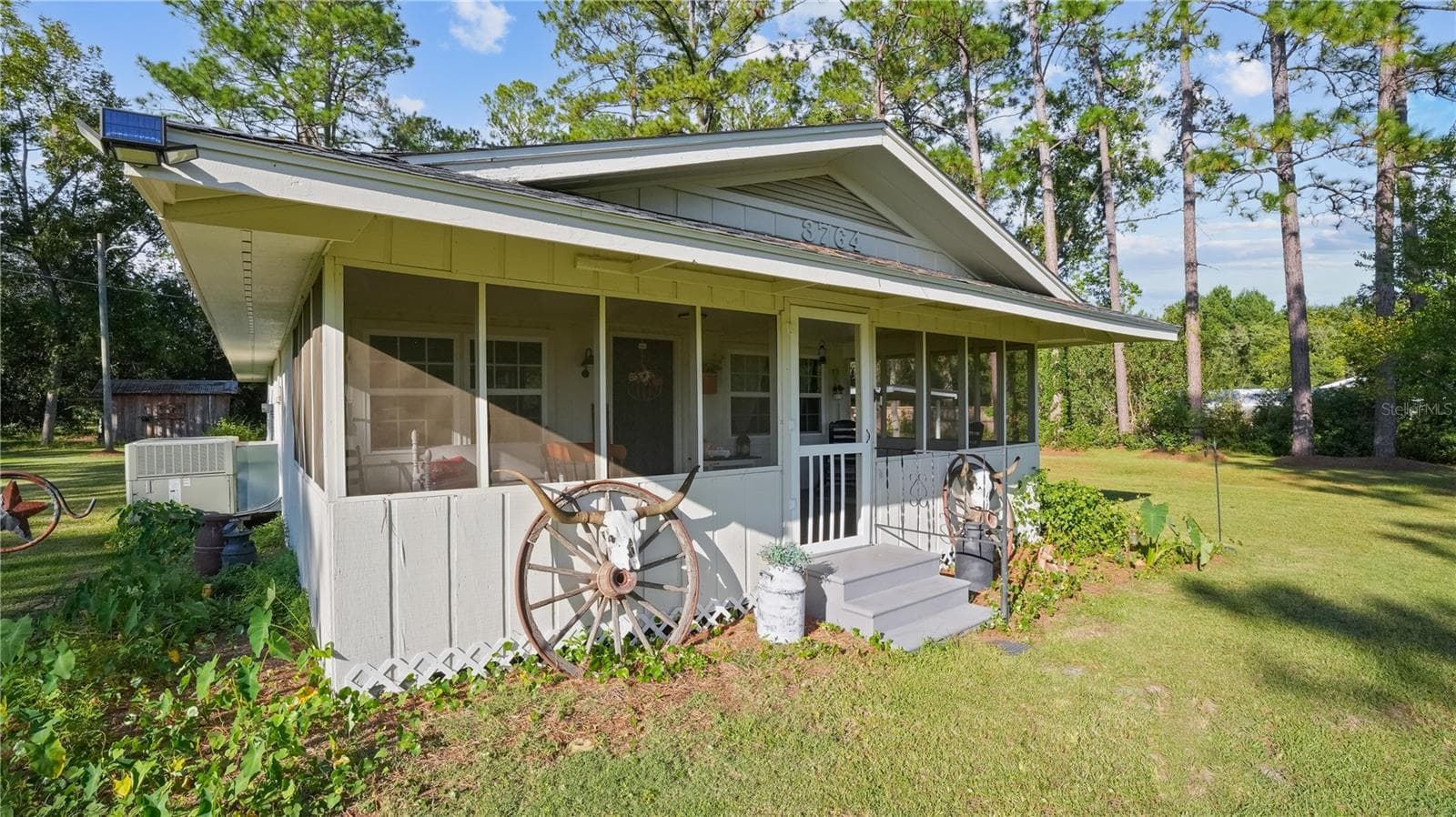 Single Family Residence at 3764 SAINT JOHN'S CHURCH RD, BLACKSHEAR, photo 4 of 27
