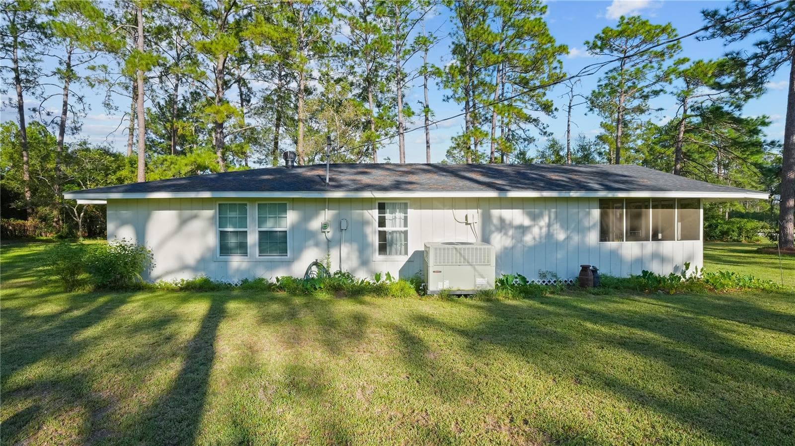 Single Family Residence at 3764 SAINT JOHN'S CHURCH RD, BLACKSHEAR, photo 8 of 27