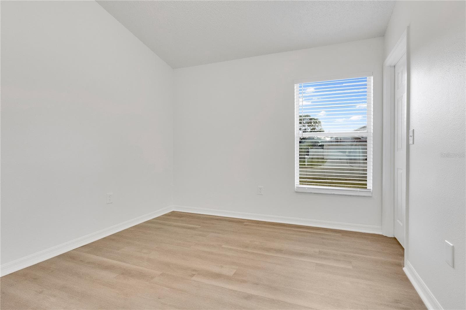 Single Family Residence at 10250 PEOPLES LOOP, PORT RICHEY, photo 20 of 38