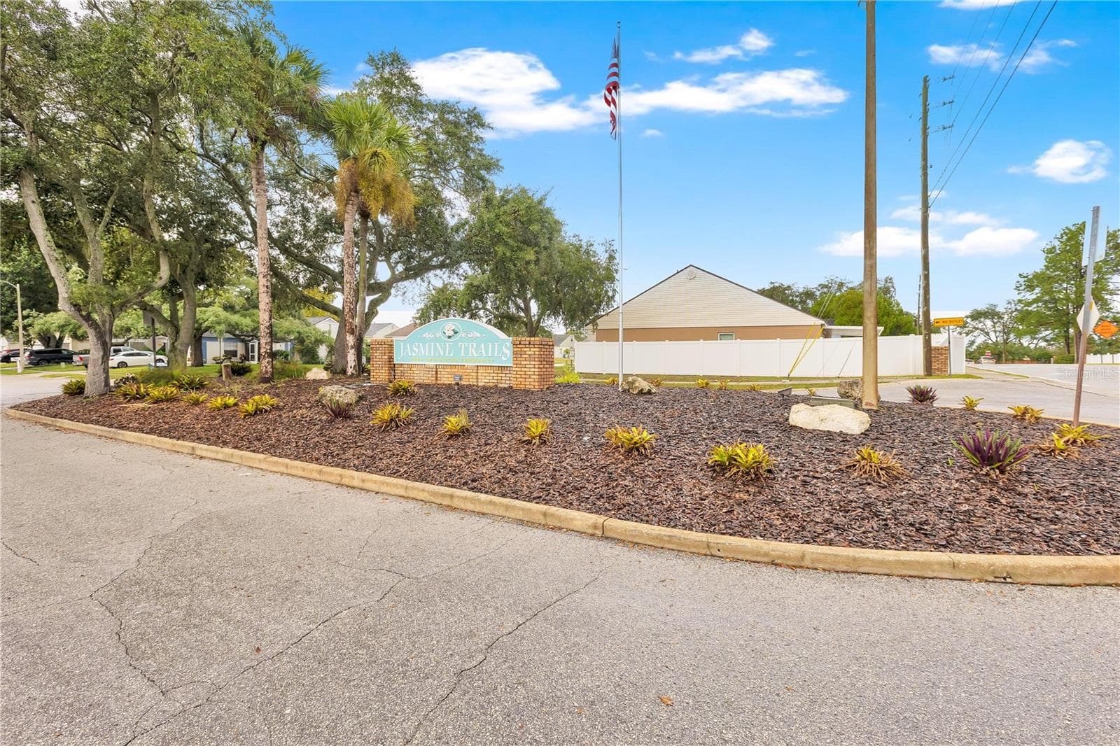 Single Family Residence at 10250 PEOPLES LOOP, PORT RICHEY, photo 27 of 38