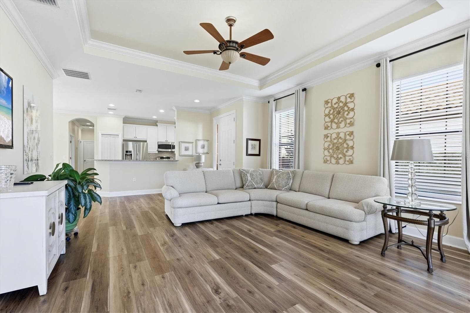 Single Family Residence at 5367 VACCARO CT, LAKEWOOD RANCH, photo 18 of 60