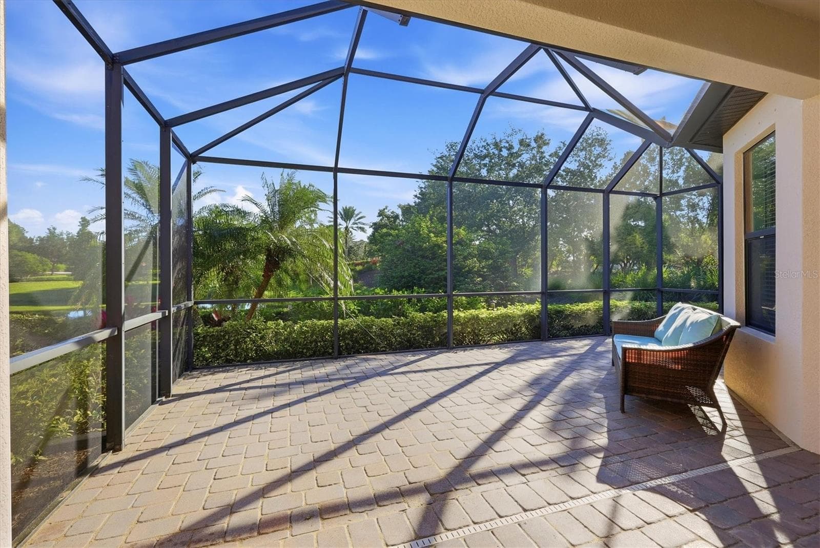 Single Family Residence at 5367 VACCARO CT, LAKEWOOD RANCH, photo 13 of 60