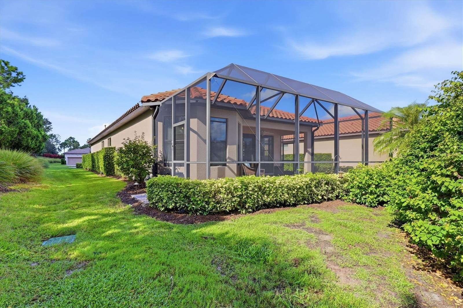 Single Family Residence at 5367 VACCARO CT, LAKEWOOD RANCH, photo 39 of 60