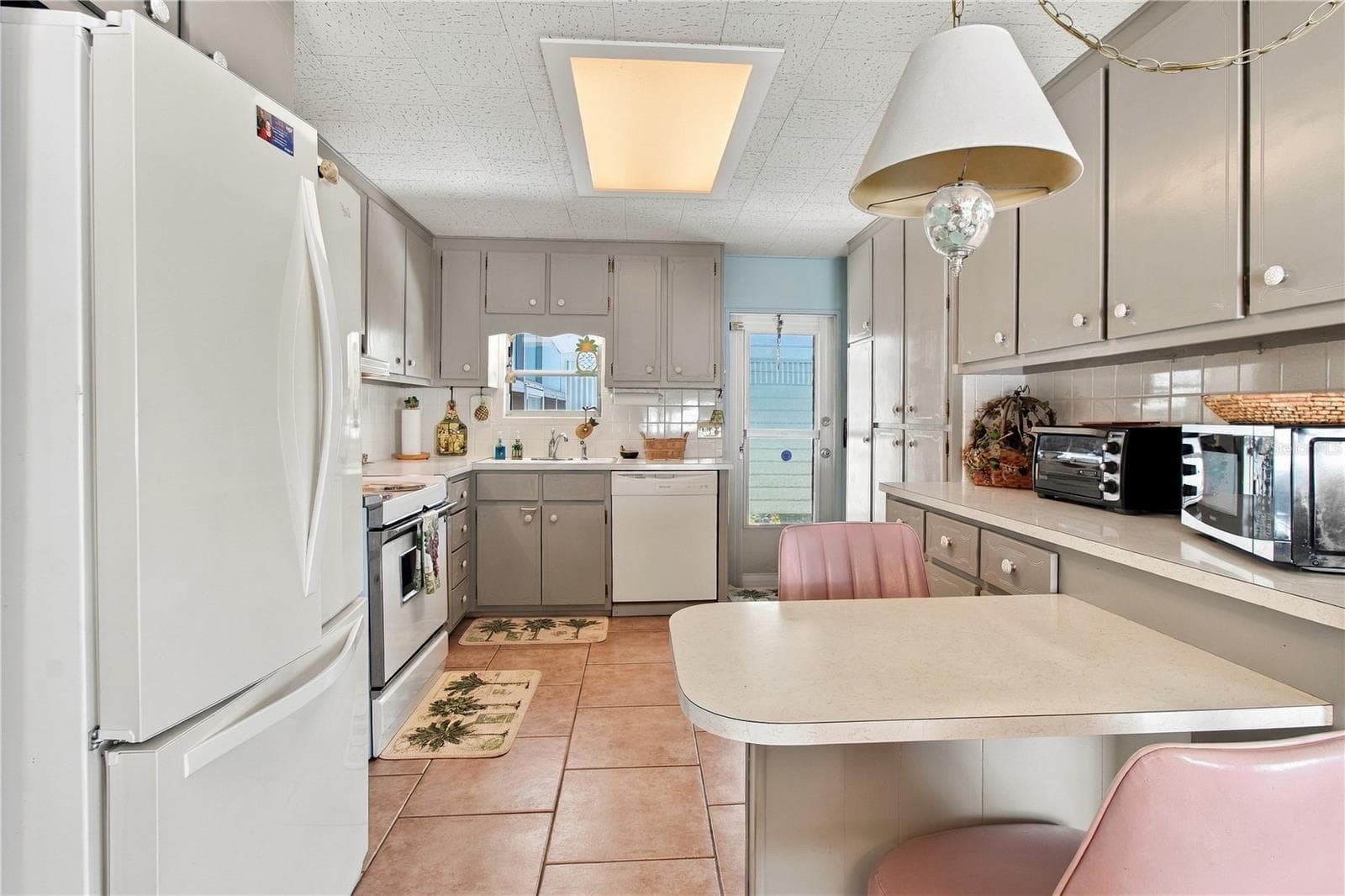 Mobile Home at 5317 CHATEAU LN, BRADENTON, photo 14 of 64