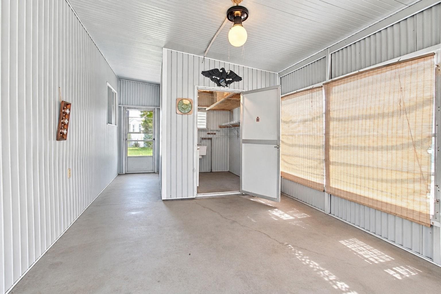Mobile Home at 5317 CHATEAU LN, BRADENTON, photo 42 of 64