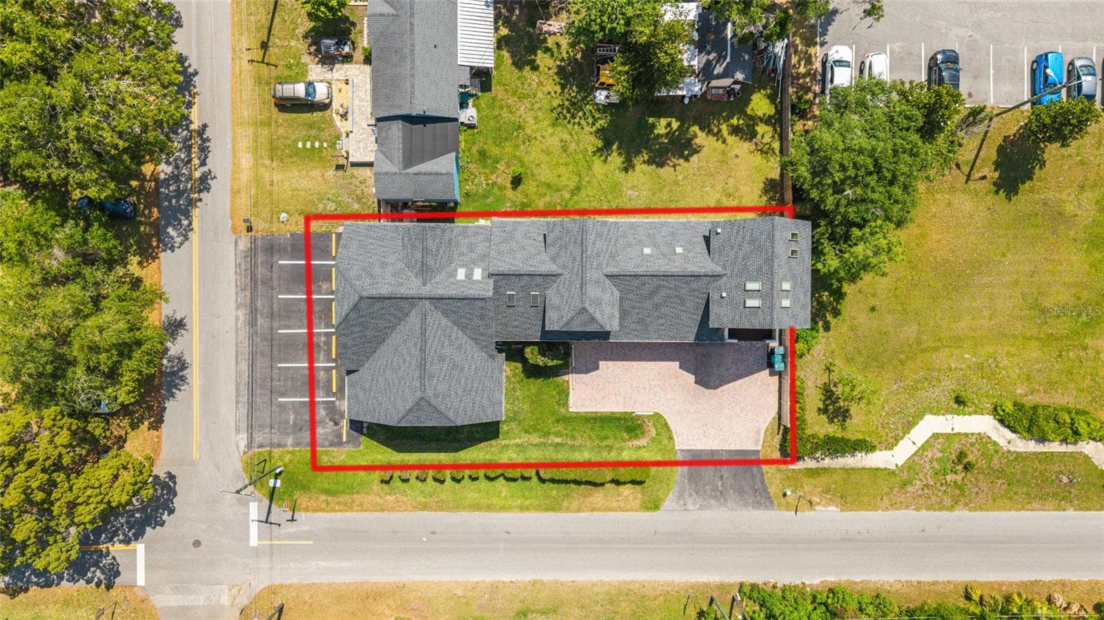 Single Family Residence at 434 SW 14TH ST, OCALA, photo 5 of 100