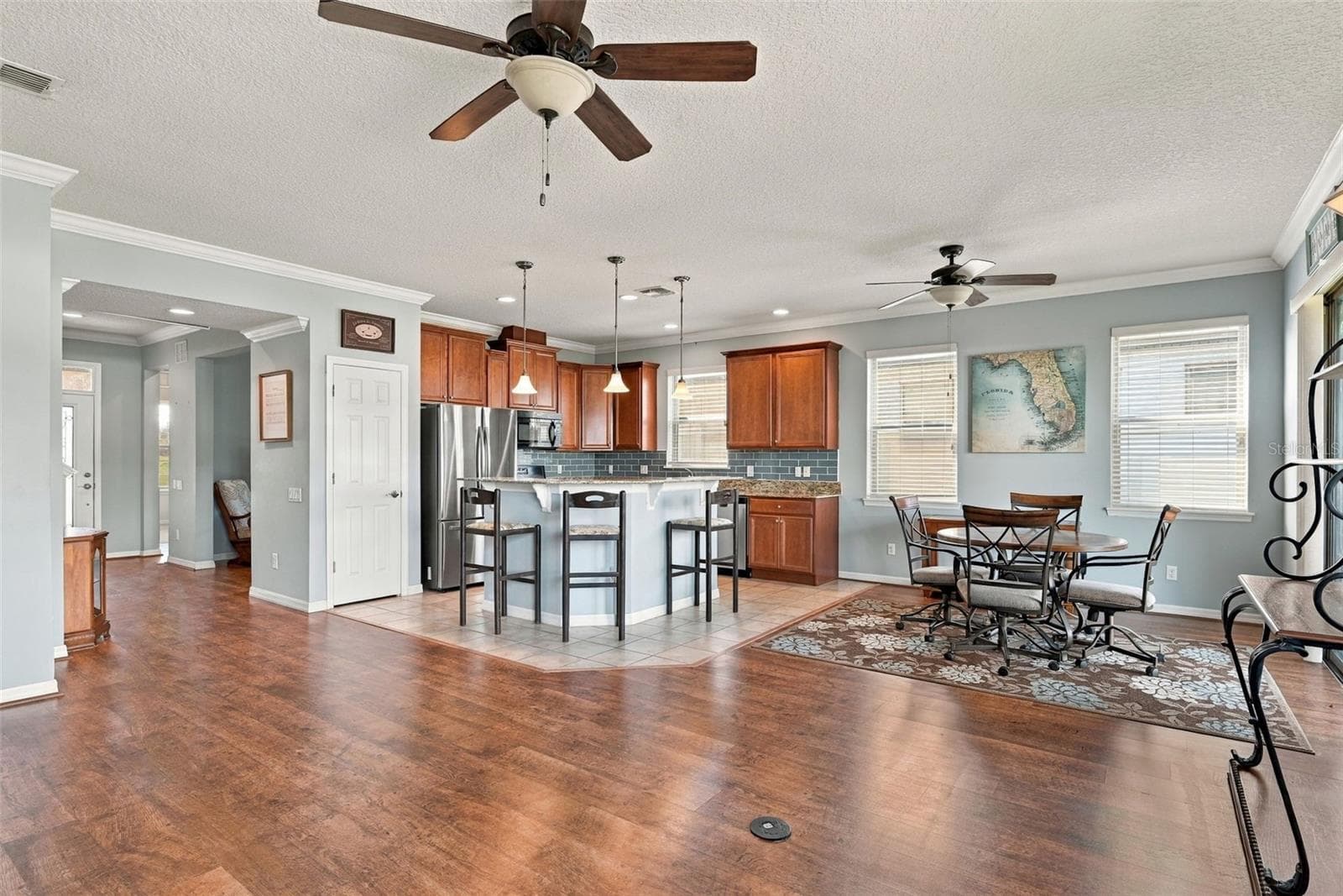 Single Family Residence at 536 GRANDE DR, DAVENPORT, photo 18 of 39
