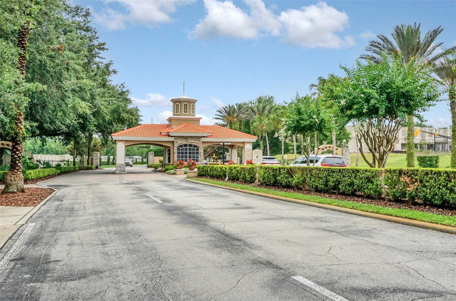 Gated Community - 536 GRANDE DR, DAVENPORT