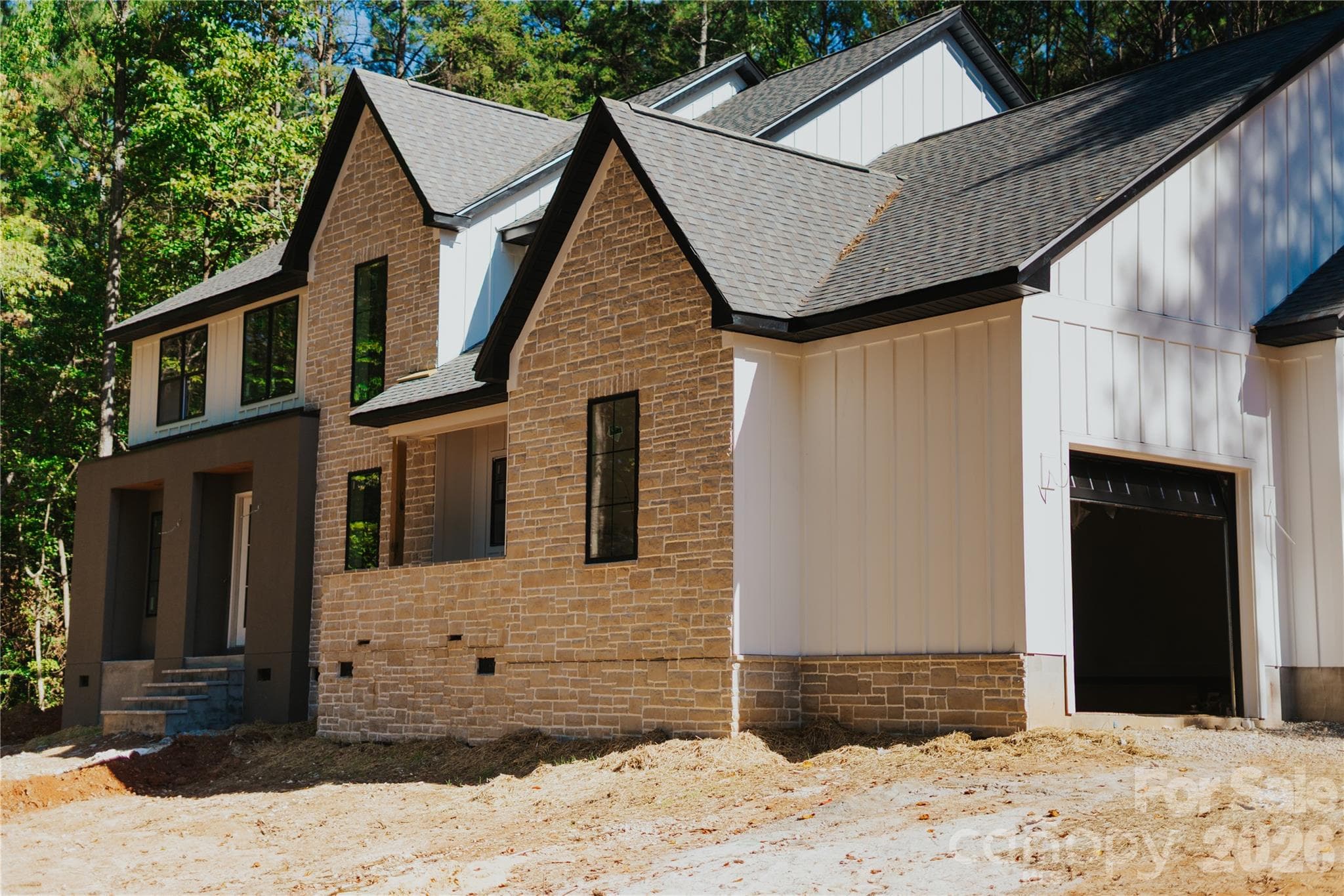 Single Family Residence at 2876 Lee Lawing Road, Lincolnton, photo 2 of 21