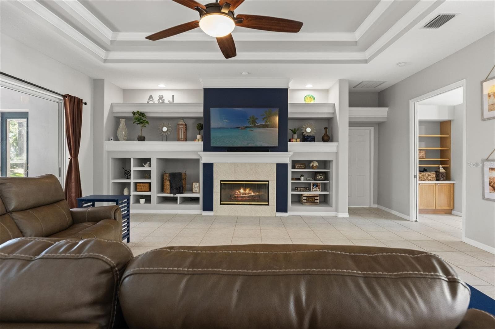Single Family Residence at 6029 HAMMOCK HILL AVE, LITHIA, photo 13 of 67