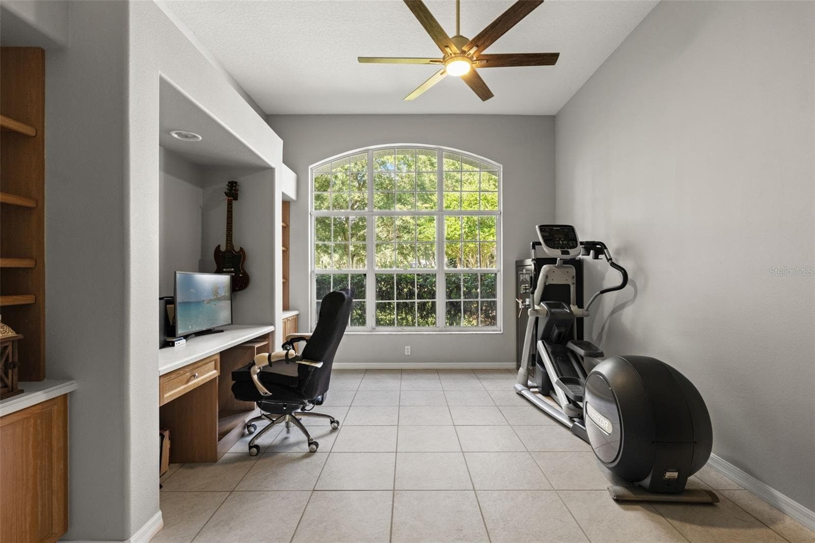 Single Family Residence at 6029 HAMMOCK HILL AVE, LITHIA, photo 16 of 67