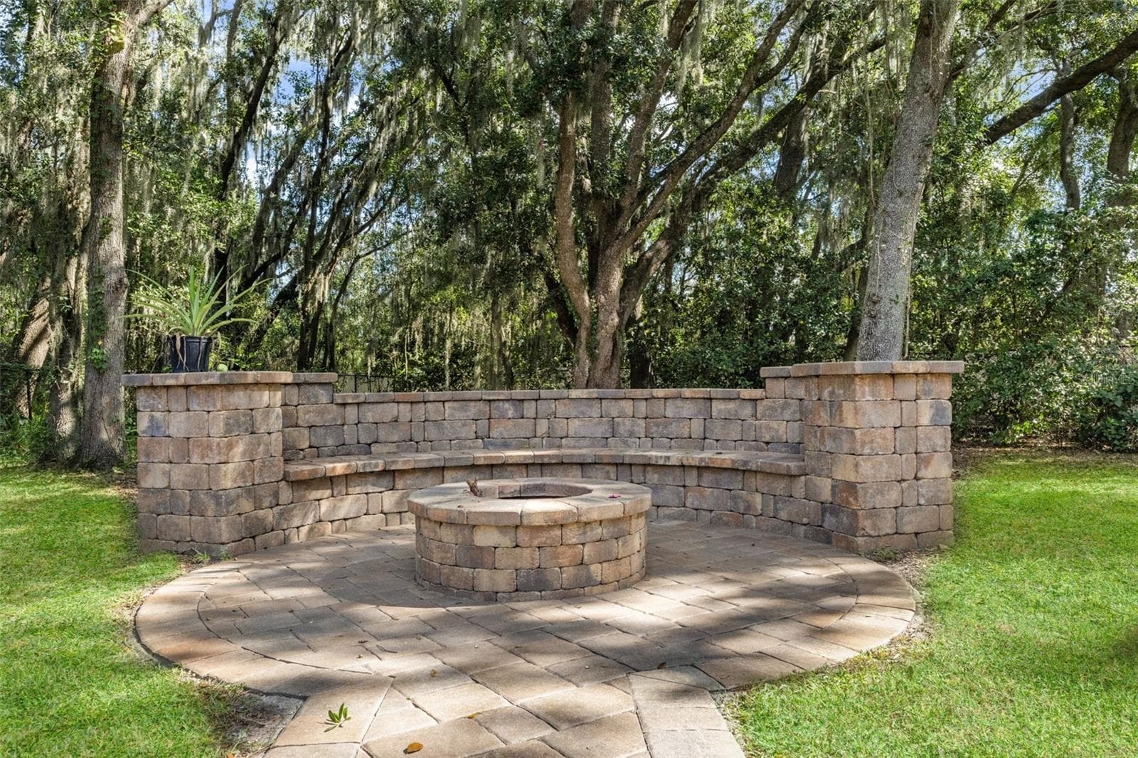 Single Family Residence at 6029 HAMMOCK HILL AVE, LITHIA, photo 49 of 67