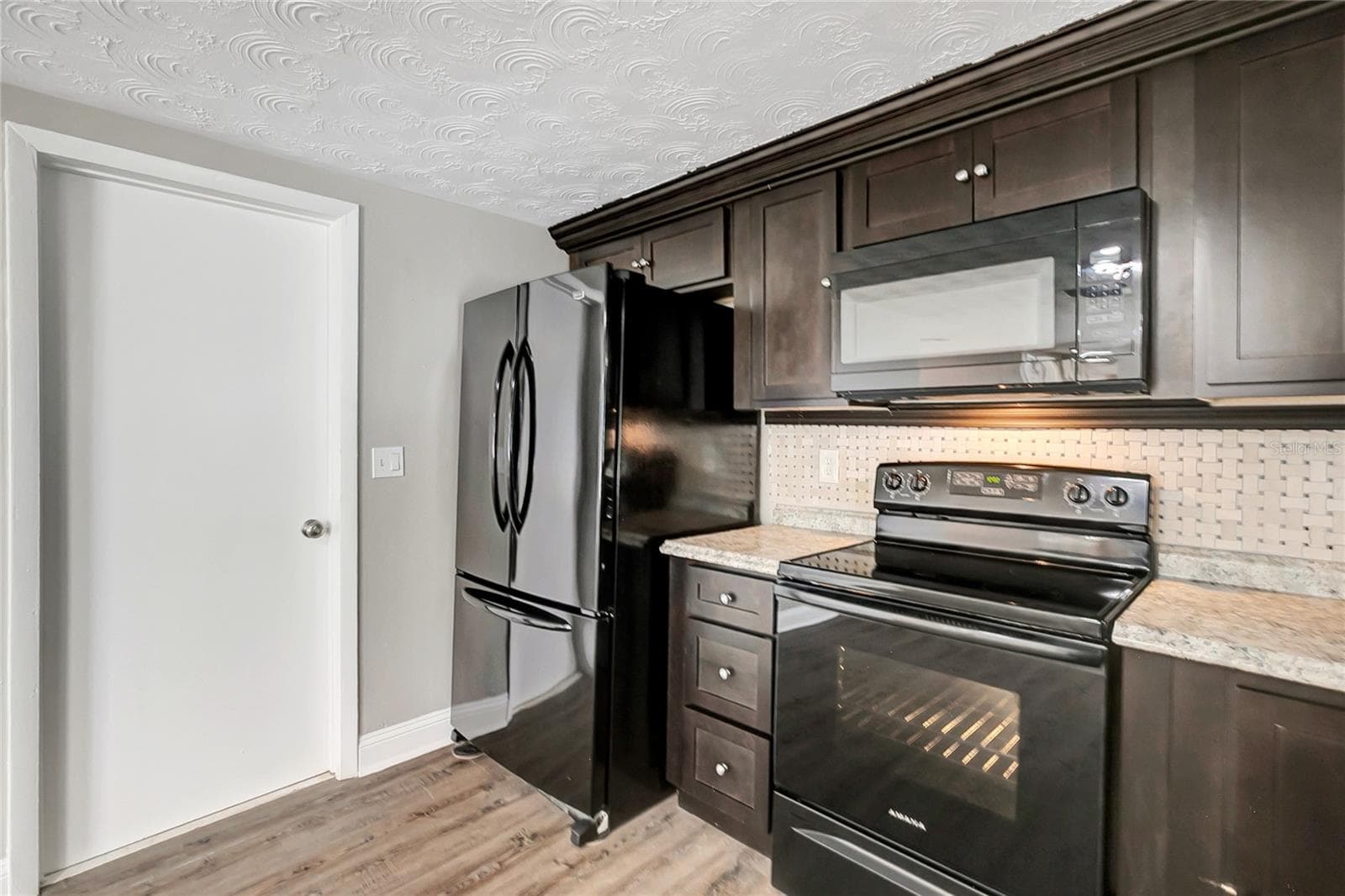 Single Family Residence at 3518 CHAUNCY RD, HOLIDAY, photo 18 of 38