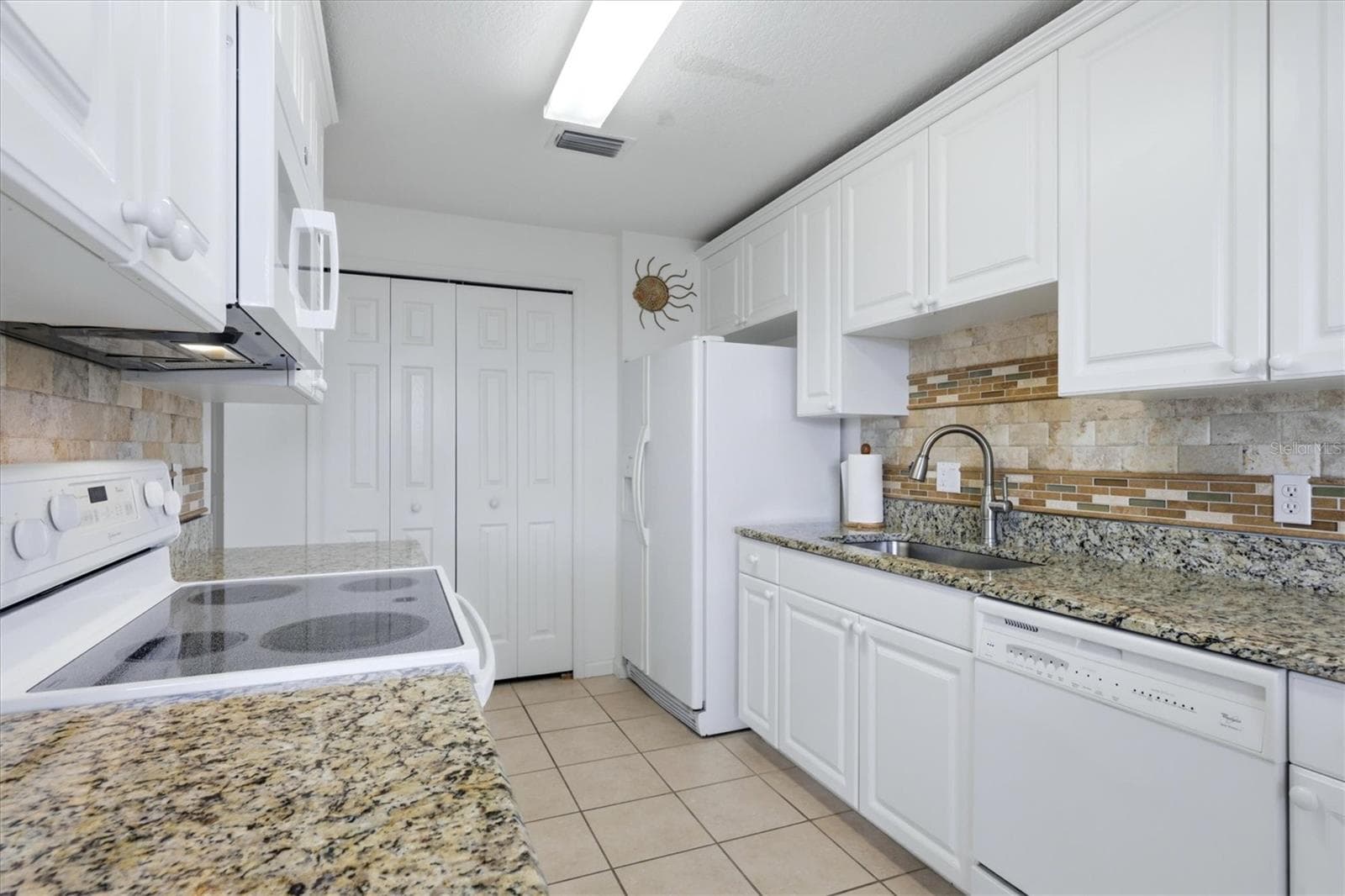 Condominium at 3333 GRAND VISTA CT #101, PORT CHARLOTTE, photo 14 of 64