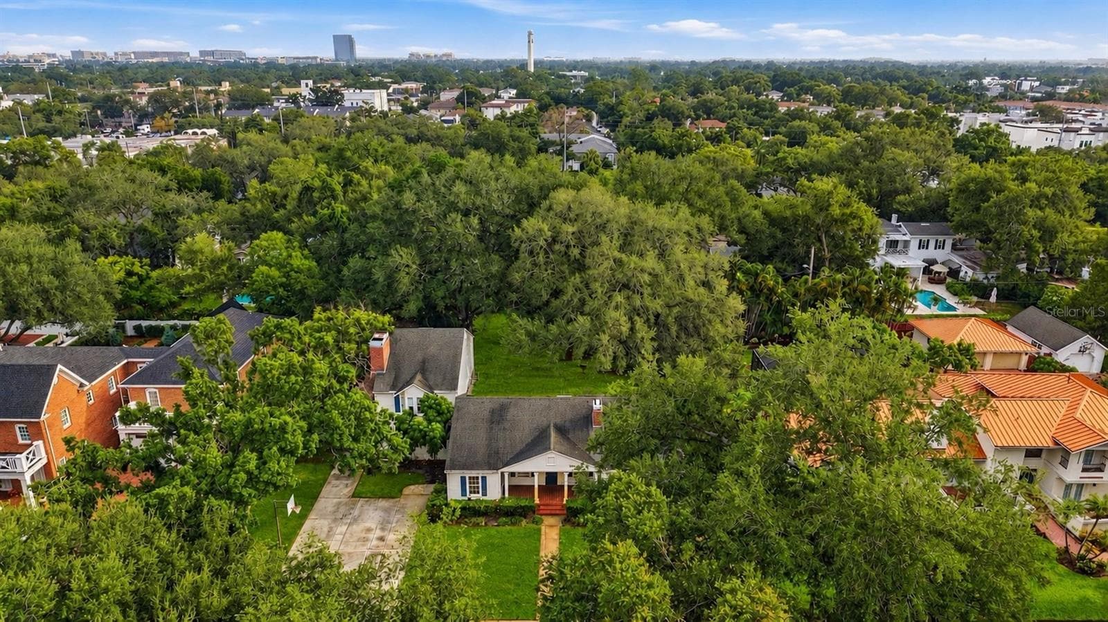3123 W OAKLYN AVE