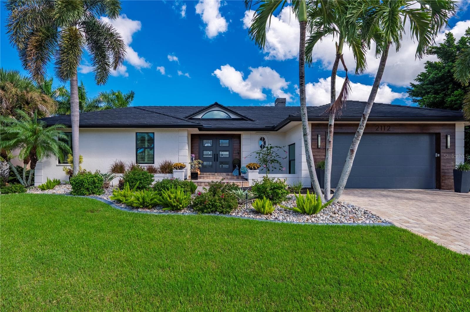 Single Family Residence at 2112 WYATT CIR, PUNTA GORDA, photo 63 of 86