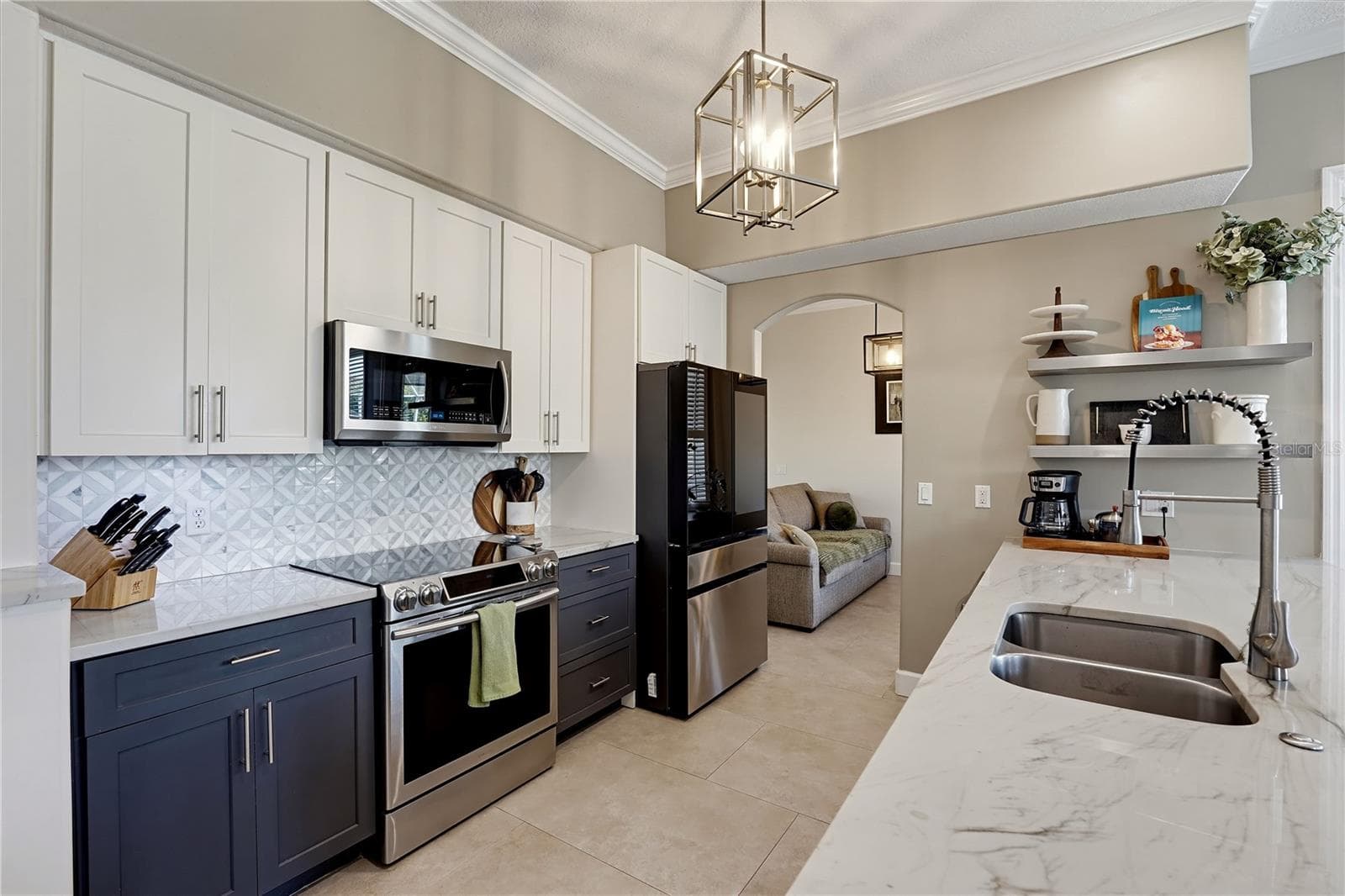 Single Family Residence at 24 CARRINGTON LN, ORMOND BEACH, photo 18 of 42