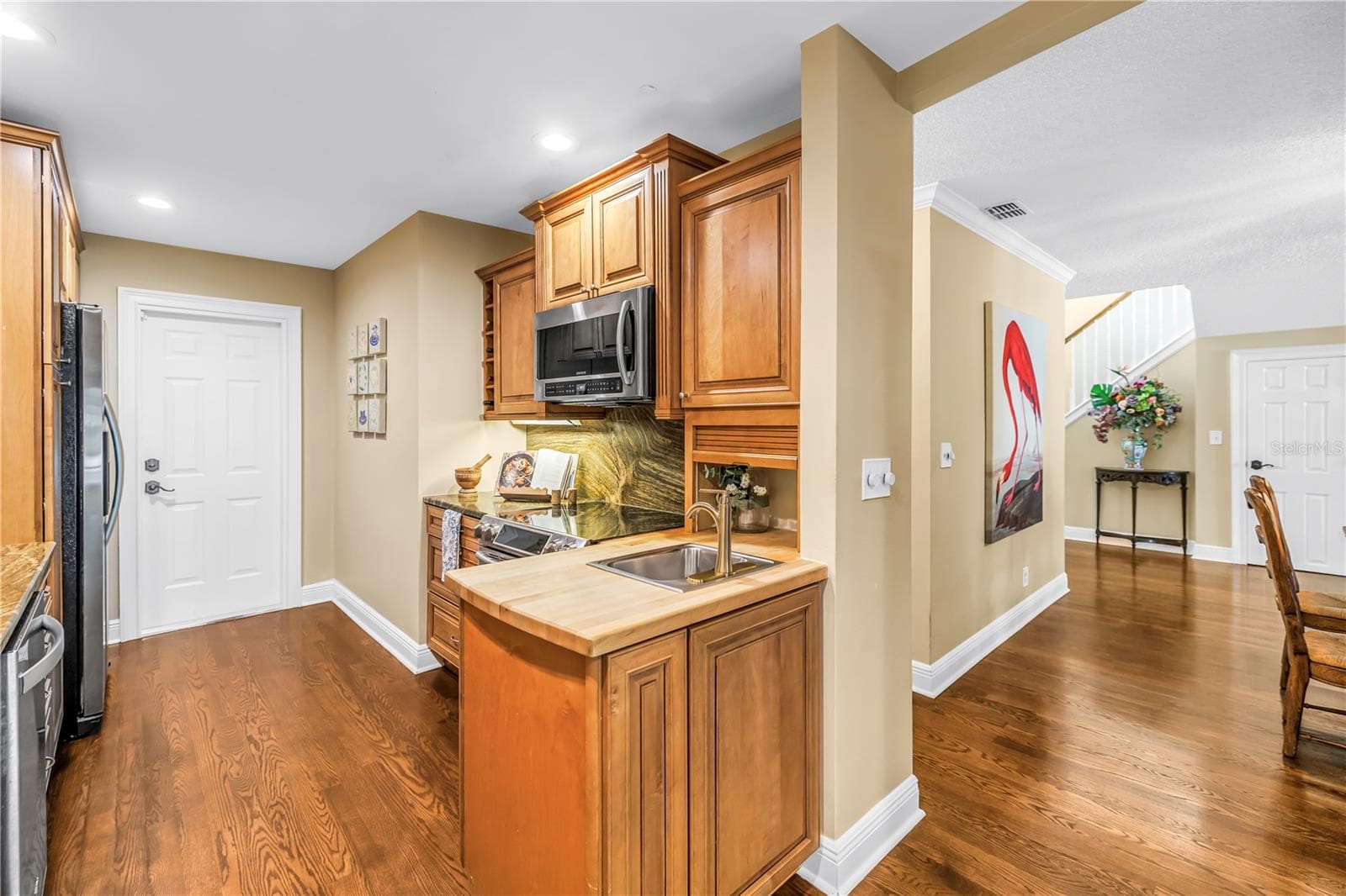 Townhouse at 868 GLADES CT NE, ST PETERSBURG, photo 23 of 53