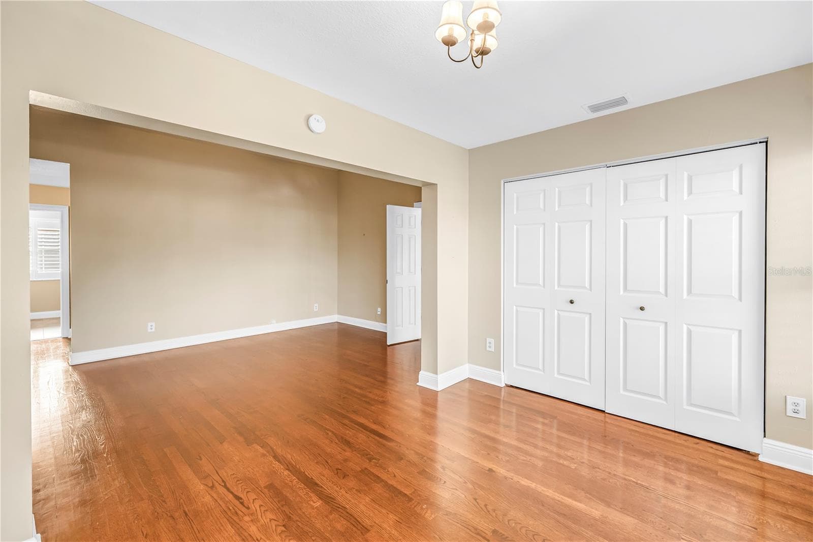 Townhouse at 868 GLADES CT NE, ST PETERSBURG, photo 25 of 53