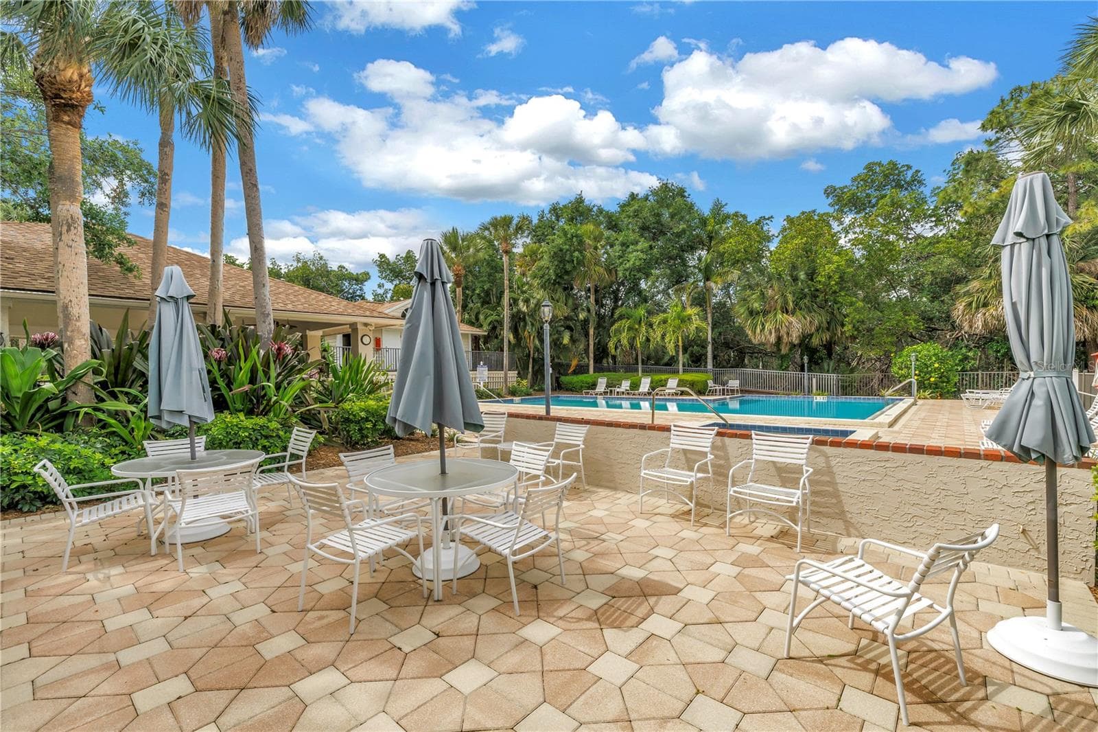 Townhouse at 868 GLADES CT NE, ST PETERSBURG, photo 50 of 53