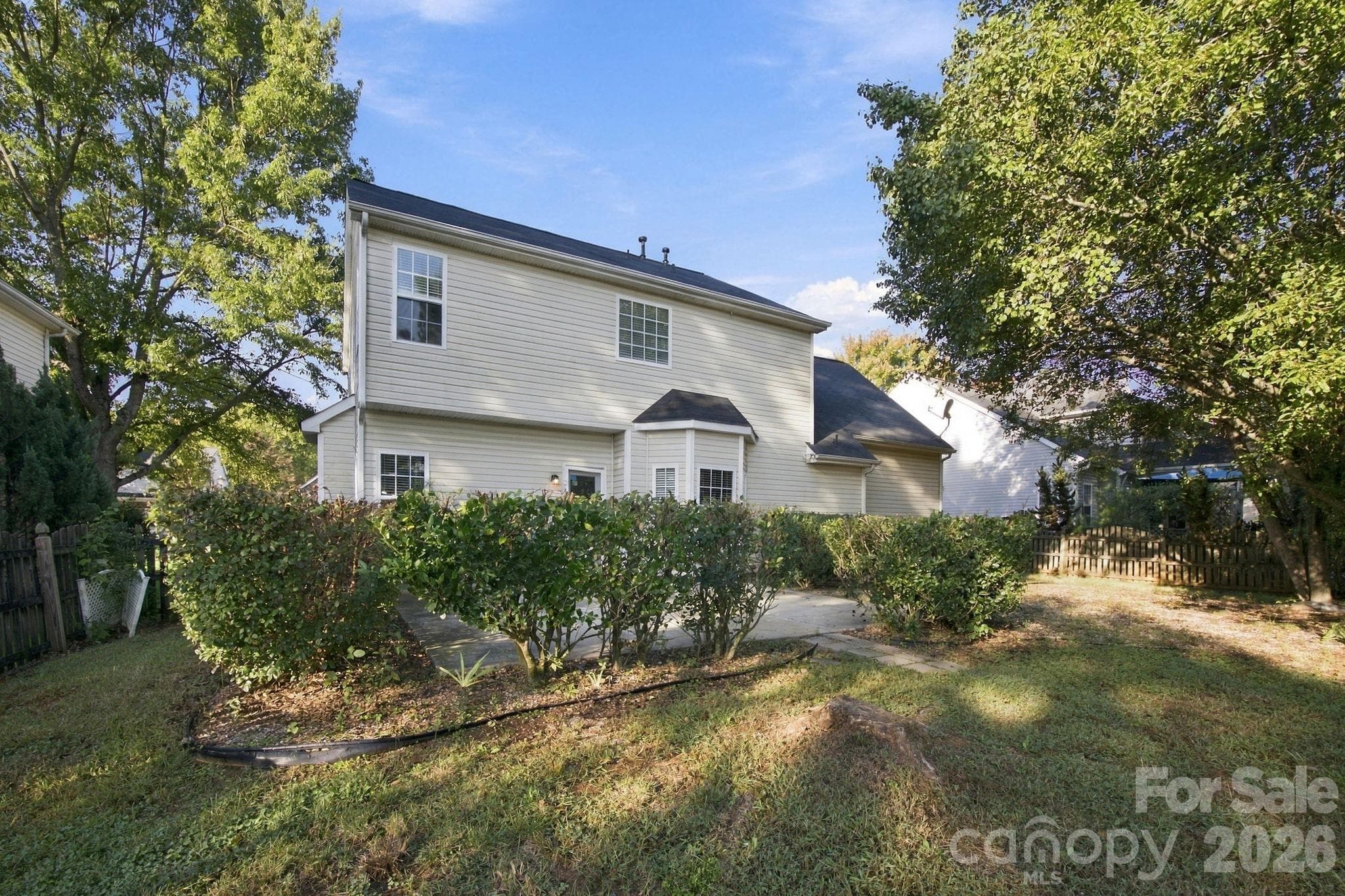 Single Family Residence at 17237 Baldwin Hall Drive, Charlotte, photo 23 of 26