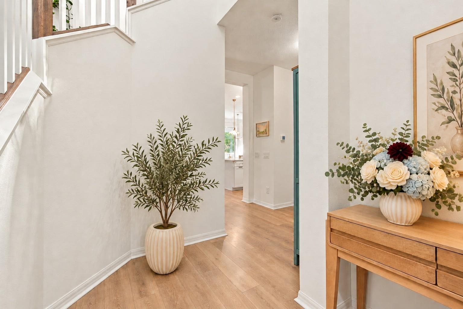 Single Family Residence at 19971 STONE PINE CIR, LUTZ, photo 9 of 100