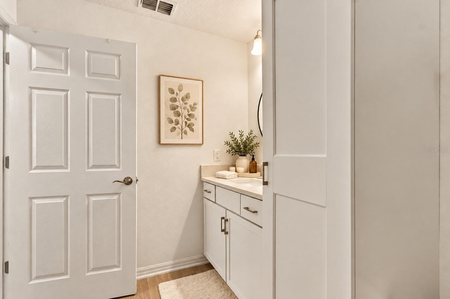 Single Family Residence at 19971 STONE PINE CIR, LUTZ, photo 14 of 100